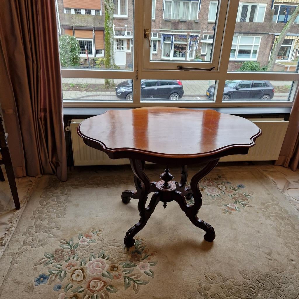 Antieke Biedermeier knooptafel, Ophalen