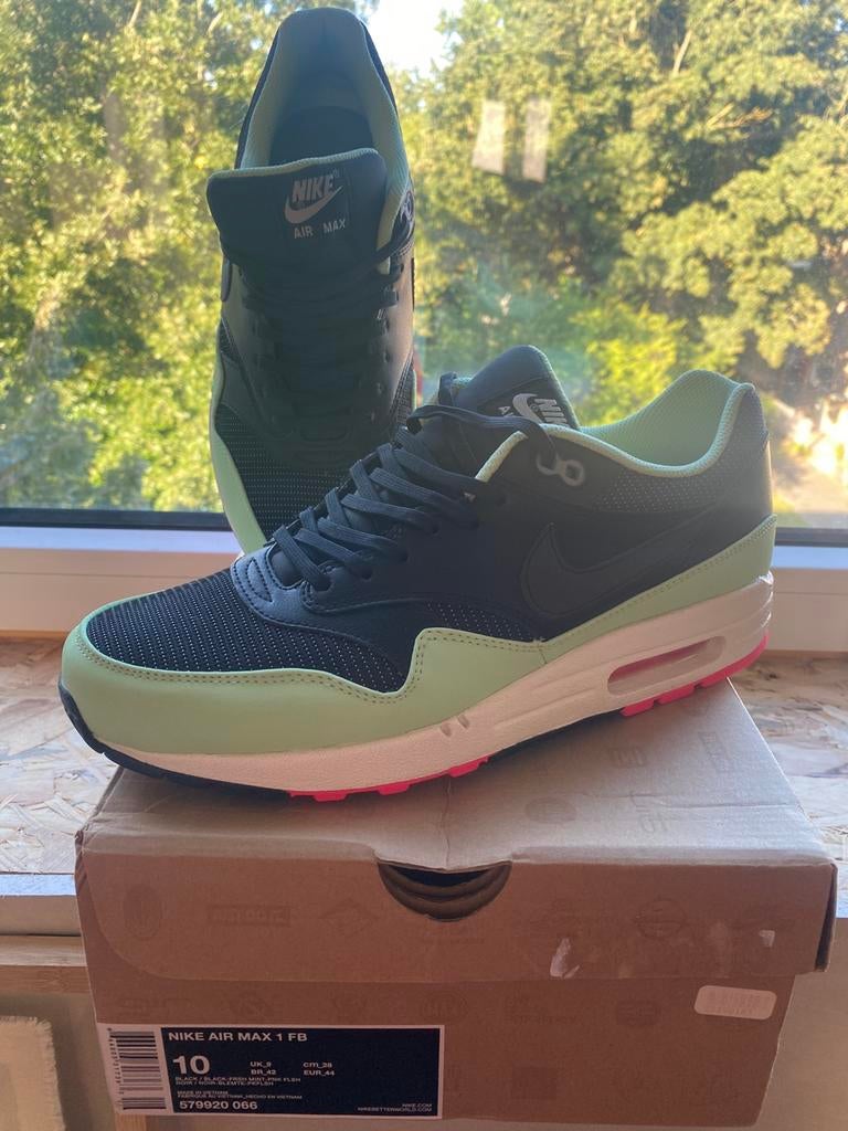 Nike Air Max 1 Yeezy 44eu, Overige kleuren, Nieuw, Ophalen of Verzenden, Sneakers of Gympen