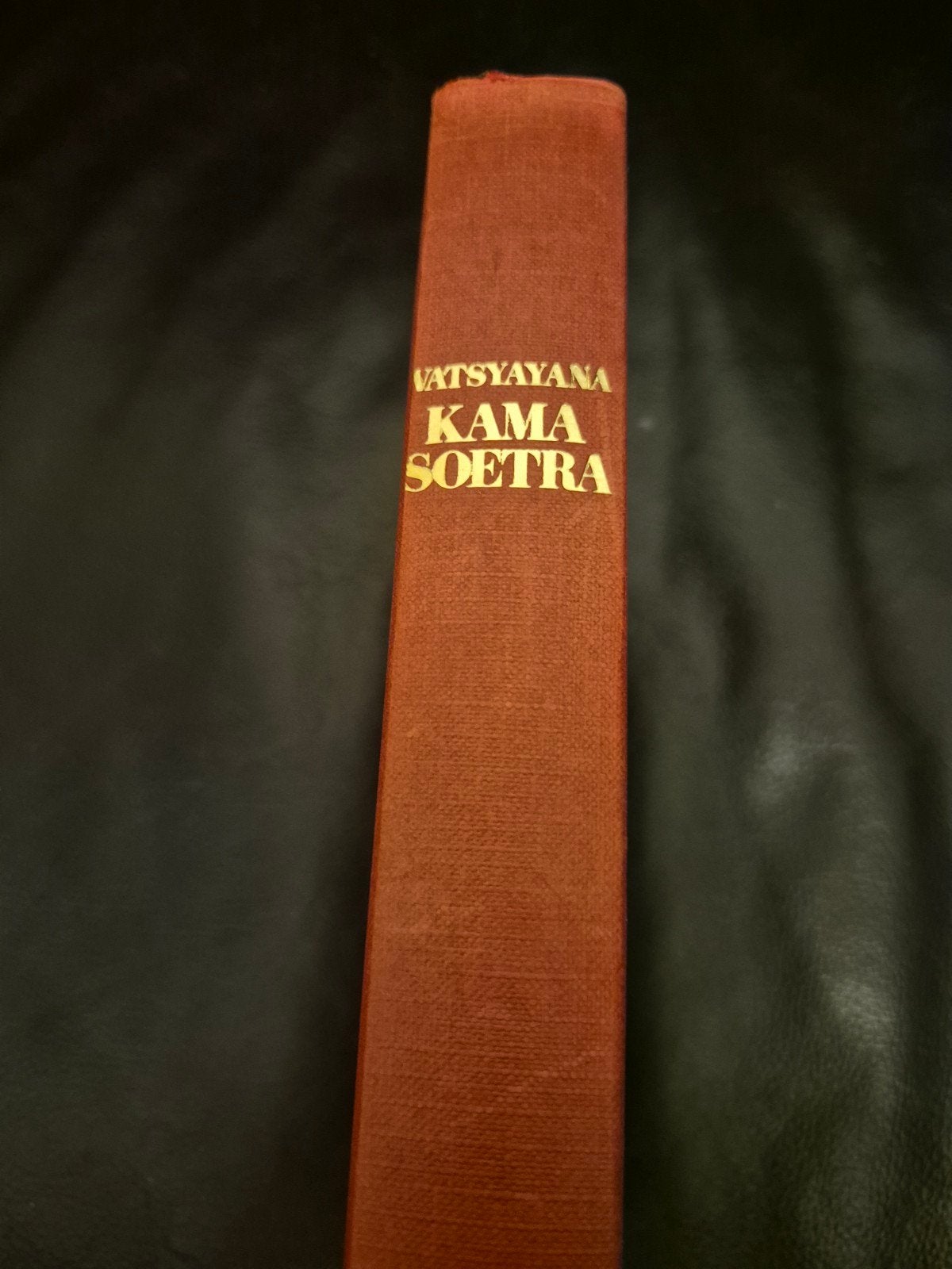 Kama Soetra - Vatsyayana - Triton Pers, Ophalen of Verzenden, Gelezen, Vatsyayana, Nederland