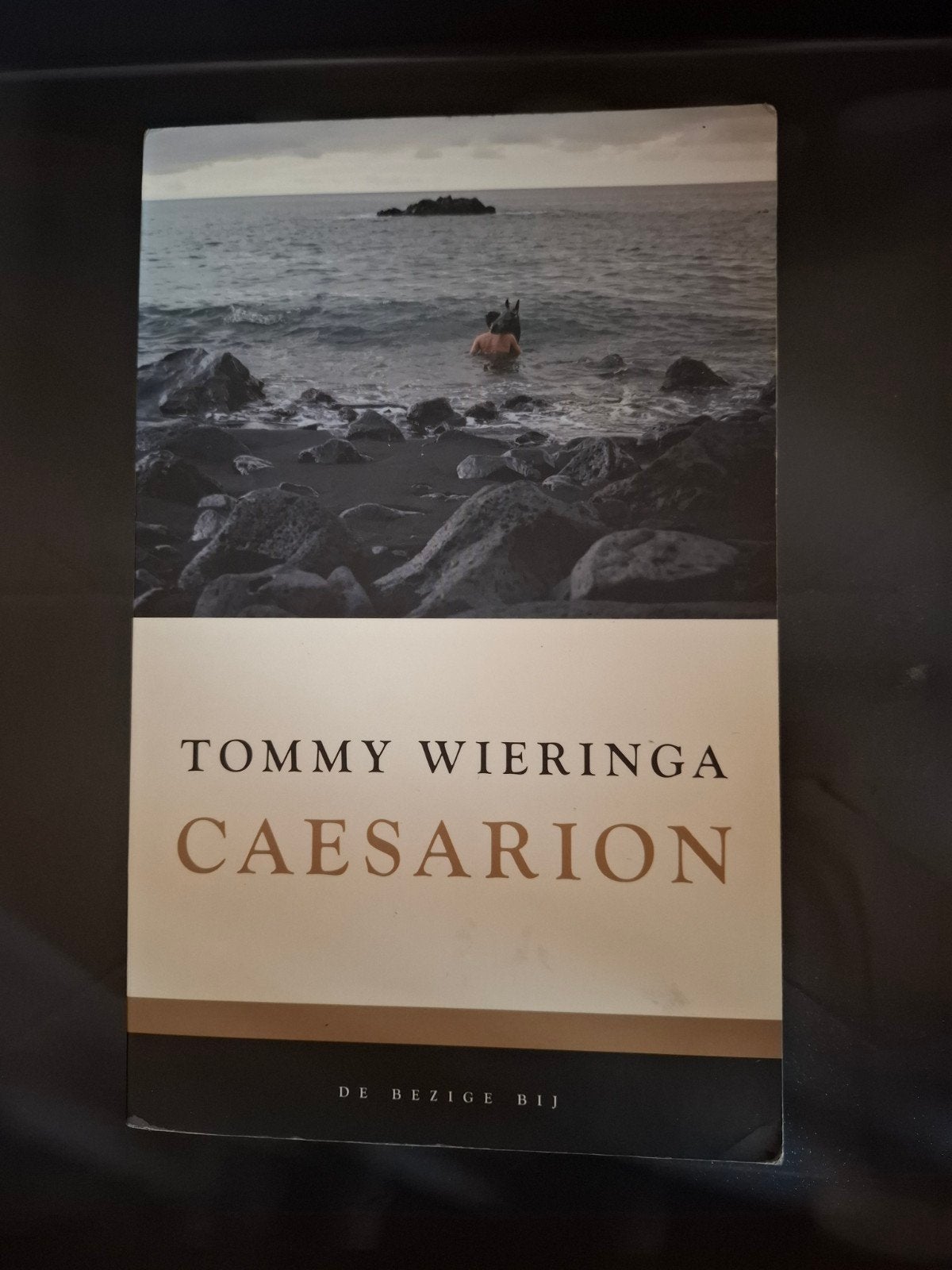 Caesarion - Tommy Wieringa (roman), Ophalen of Verzenden, Gelezen, Tommy Wieringa, Nederland