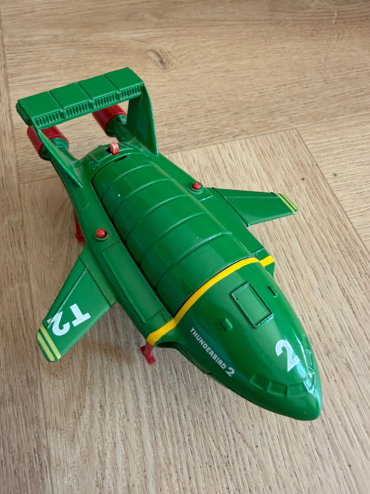 Thunderbirds 2 matchbox model thunderbirds 4, Ophalen of Verzenden, Gebruikt