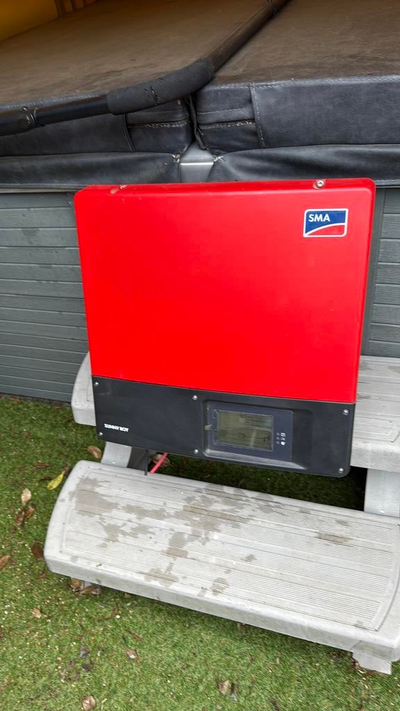 Diverse omvormers 4000, 3000 en 1200 watt, Doe-het-zelf en Verbouw, Zonnepanelen en Toebehoren, Ophalen, Gebruikt, Overige typen