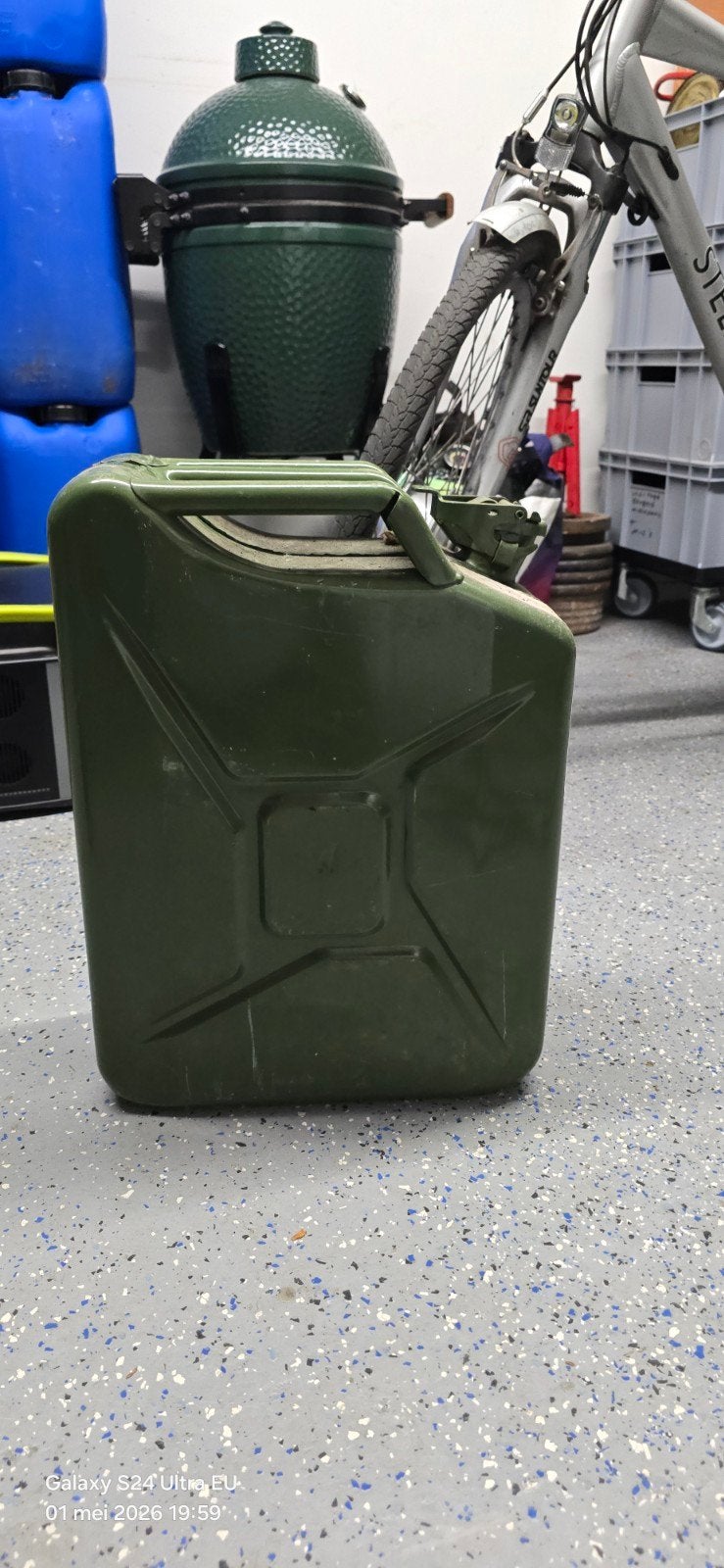 Gebruikte Jerrycan - Groen - 20 Liter, Auto-onderdelen, Brandstofsystemen, Ophalen, Gebruikt, Universele onderdelen