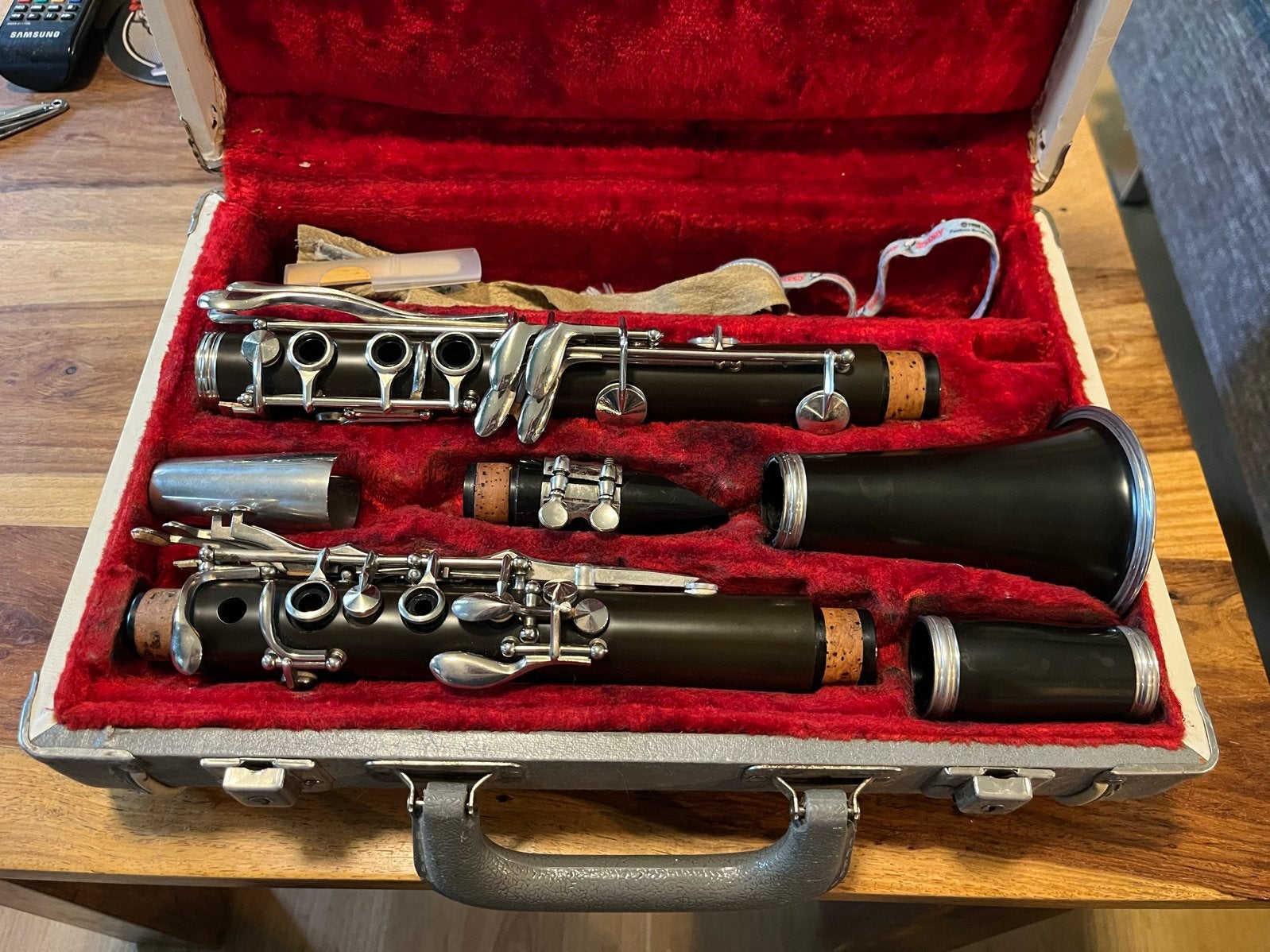 Kunststof klarinet met koffer, Muziek en Instrumenten, Ophalen of Verzenden, Zo goed als nieuw, Kunststof, Met koffer