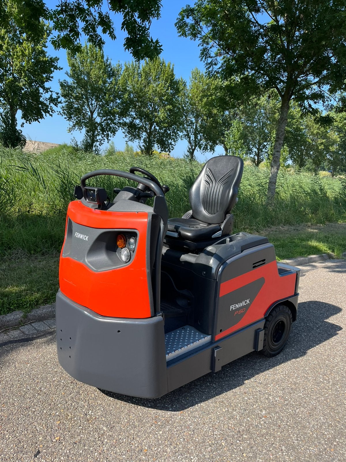 Electrische trekker Linde P60 in nieuwstaat accu van 2022, Ophalen, Zo goed als nieuw, Golfkar