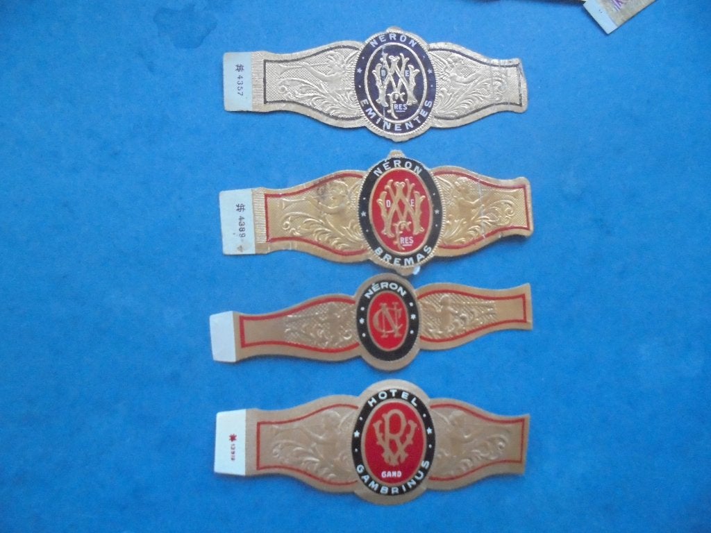 4 oude sigarenbanden NERON / Hotel Gambrinus met nr., Verzamelen, Ophalen of Verzenden, Zo goed als nieuw, Sigarenbandjes