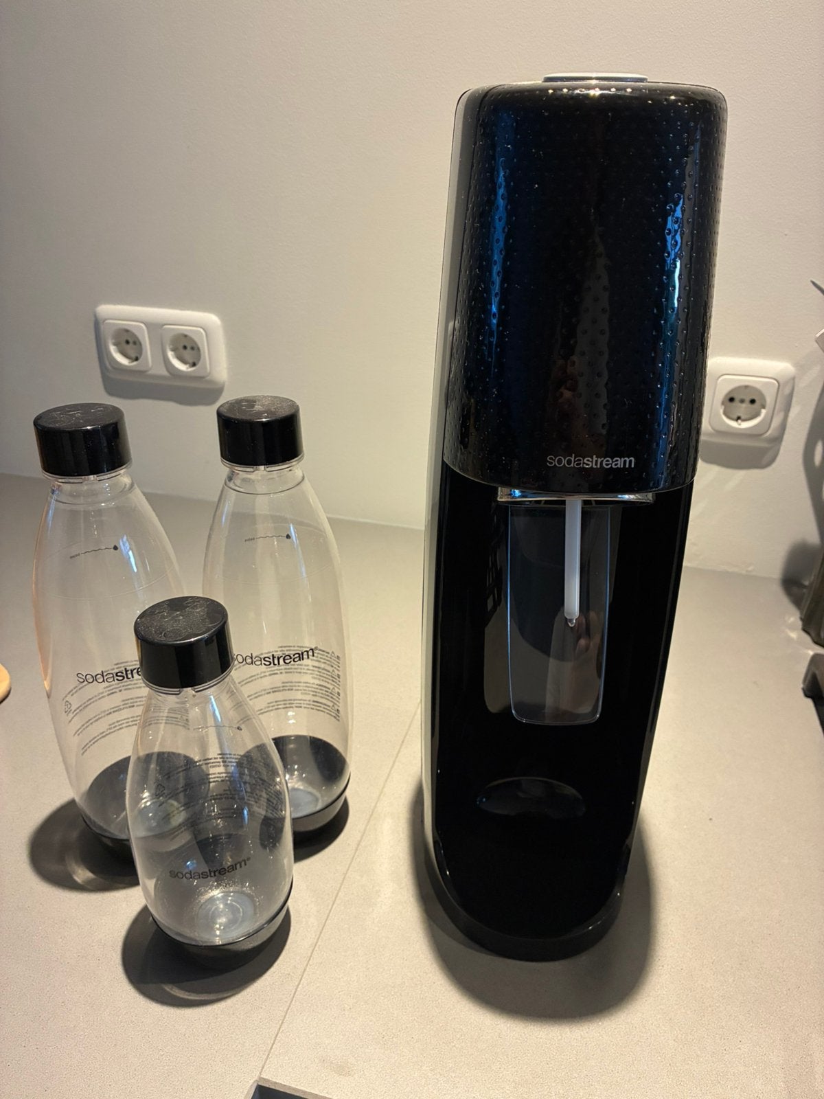 Sodastream met 3 flessen en CO2 patroon, Ophalen, Nieuw