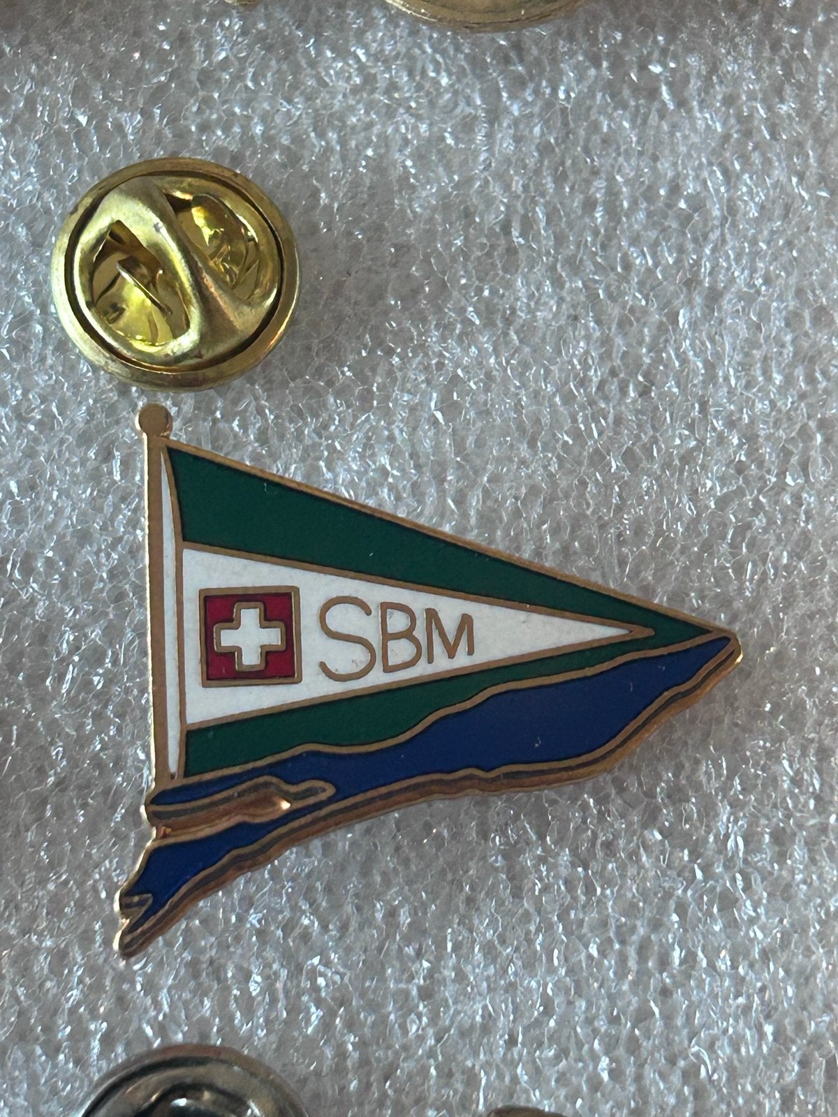 Vintage SBM Vlag - Zwitserse Boot Club Pin, Ophalen of Verzenden, Gebruikt, Overige onderwerpen, Speldje of Pin