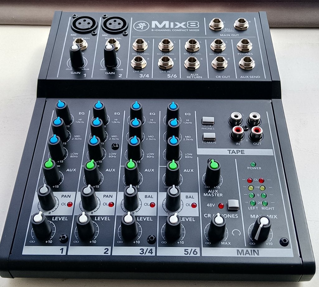 Mackie Mix 8, Ophalen of Verzenden, Zo goed als nieuw, 5 tot 10 kanalen