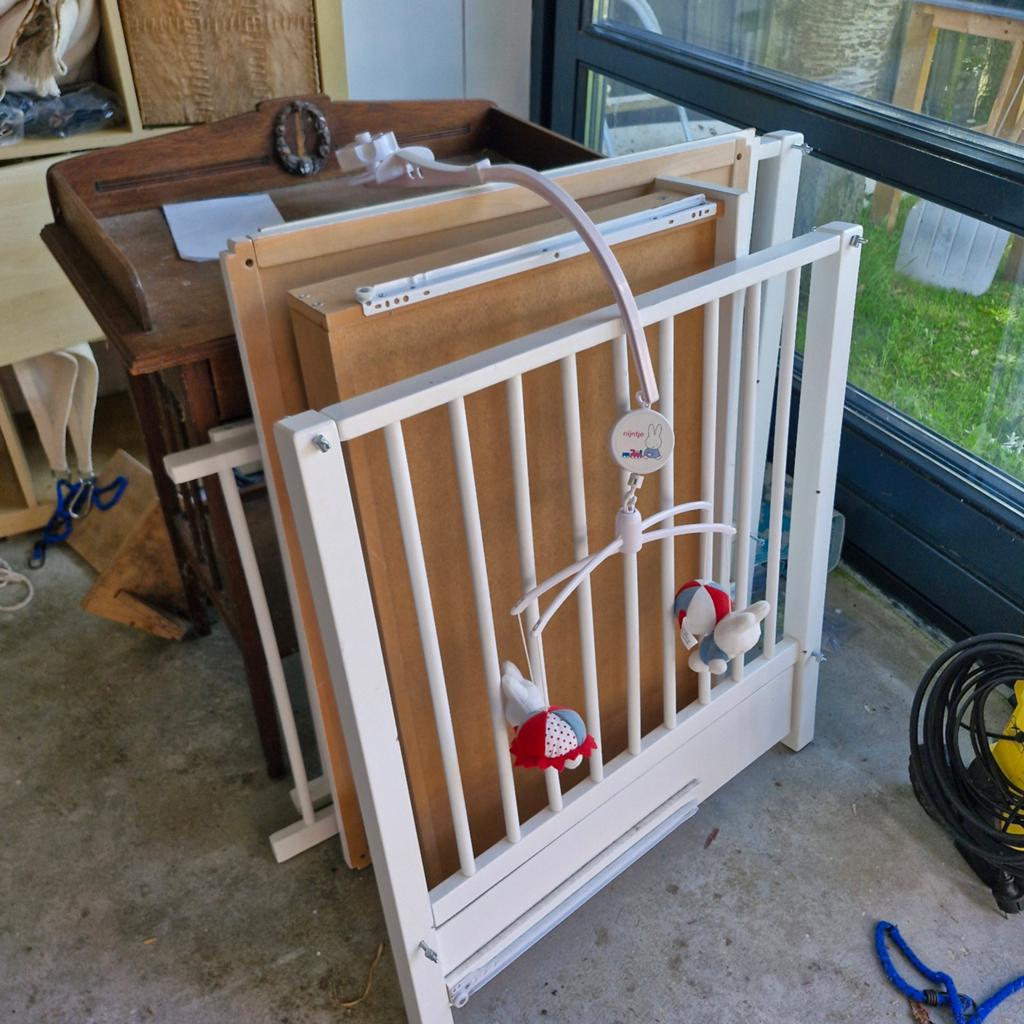 Baby box vierkant wit, Ophalen, Rond