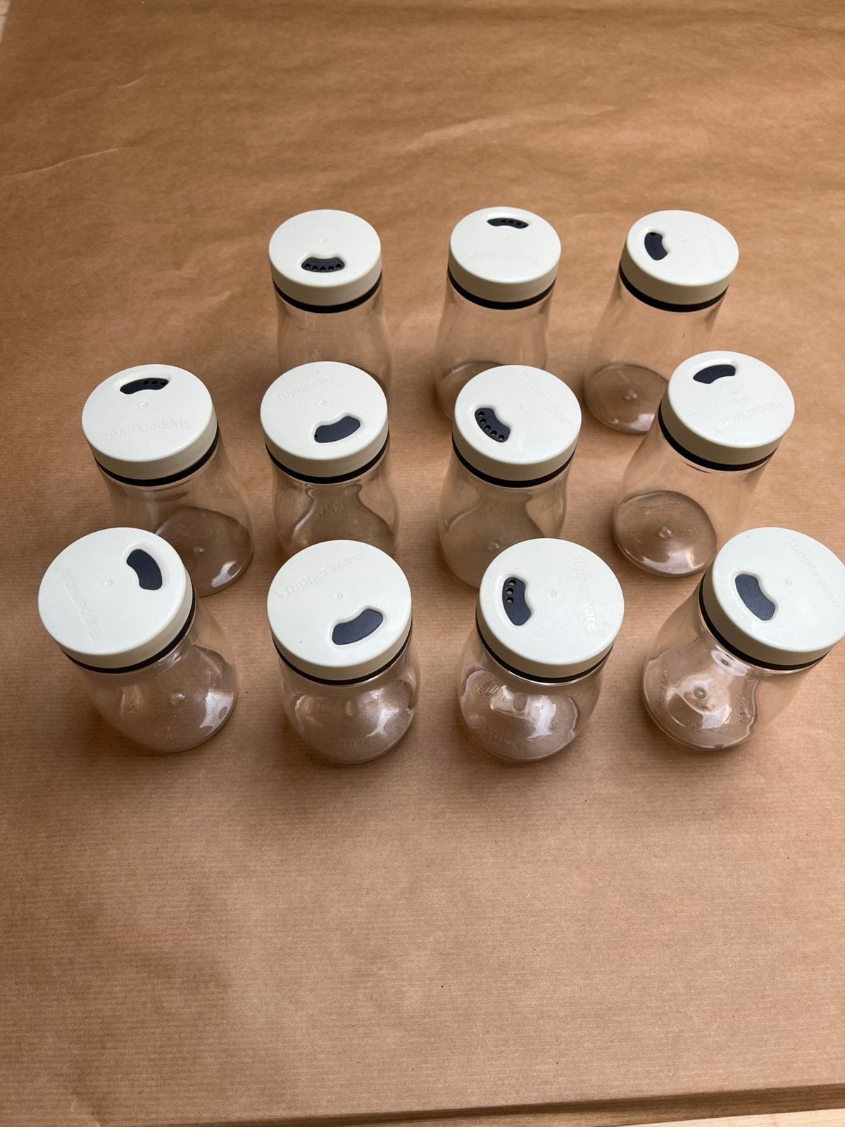 Tupperware kruidenpotjes 11 x, Ophalen of Verzenden, Zo goed als nieuw