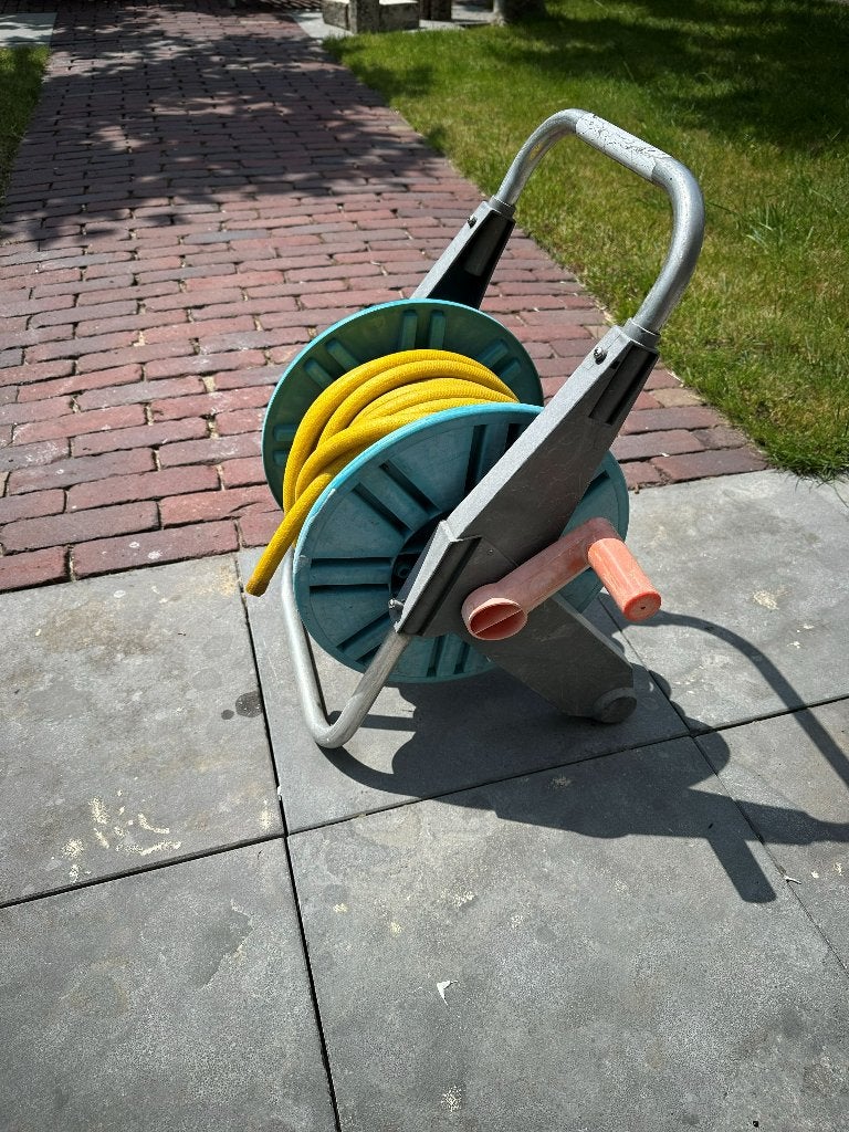 Tuinslanghaspel met 15 m (22 m) slang, Ophalen, Gebruikt, Tuinslang