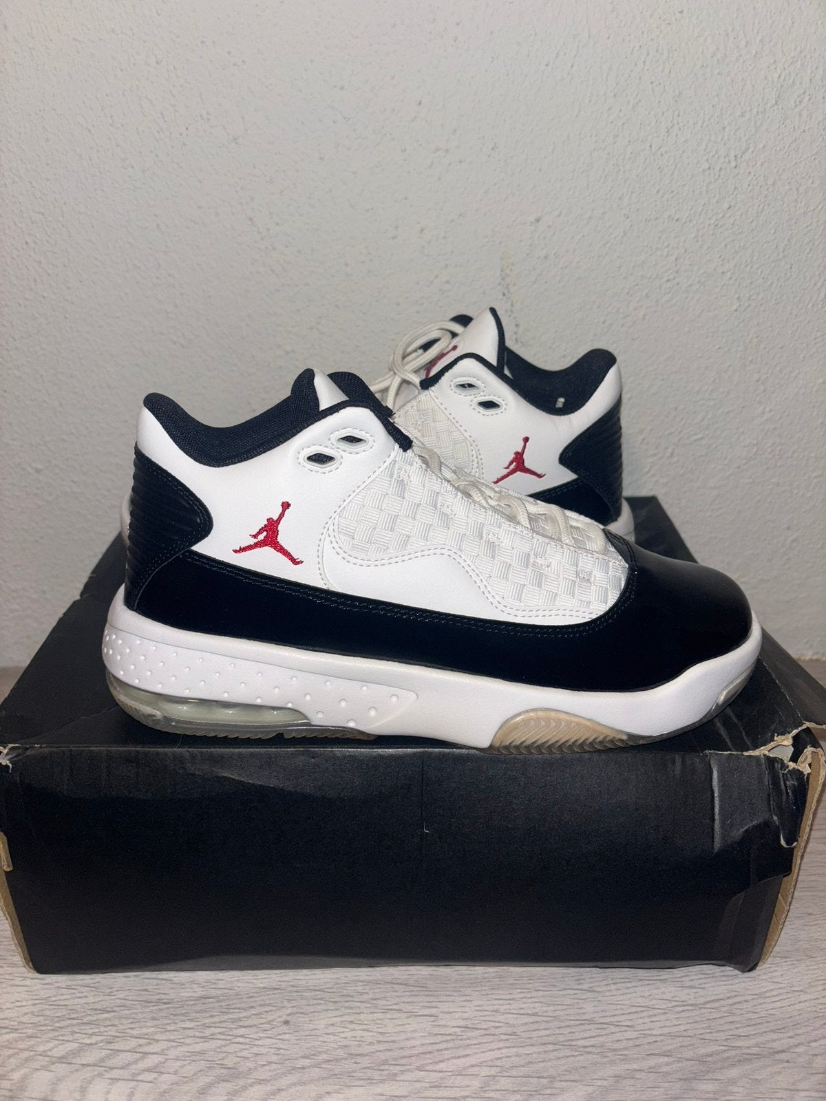 Air Jordan 1 Mid Se, Ophalen of Verzenden, Zo goed als nieuw, Overige kleuren