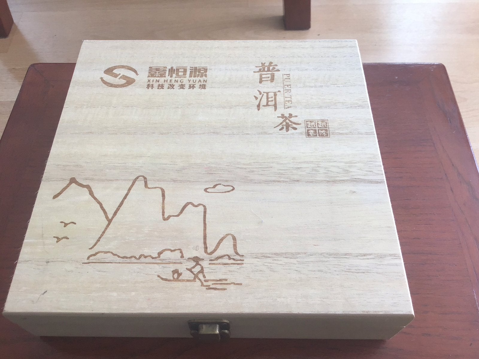 Puerh thee in houten doos - Caravan Manor Puer Tea, Beige, Hout, Nieuw, Ophalen of Verzenden