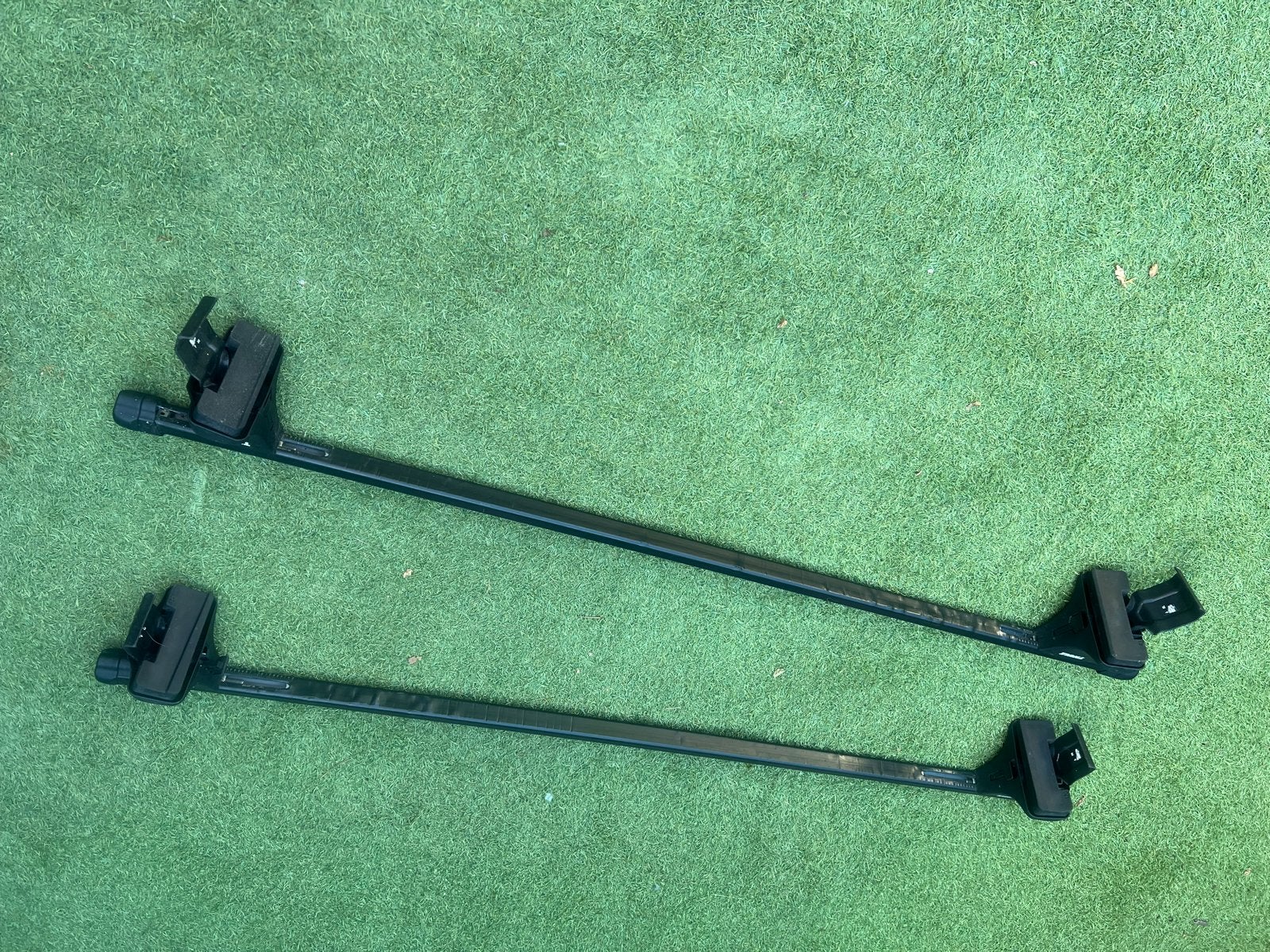Thule Dakdragers voor Toyota Corolla Verso, Ophalen, Gebruikt