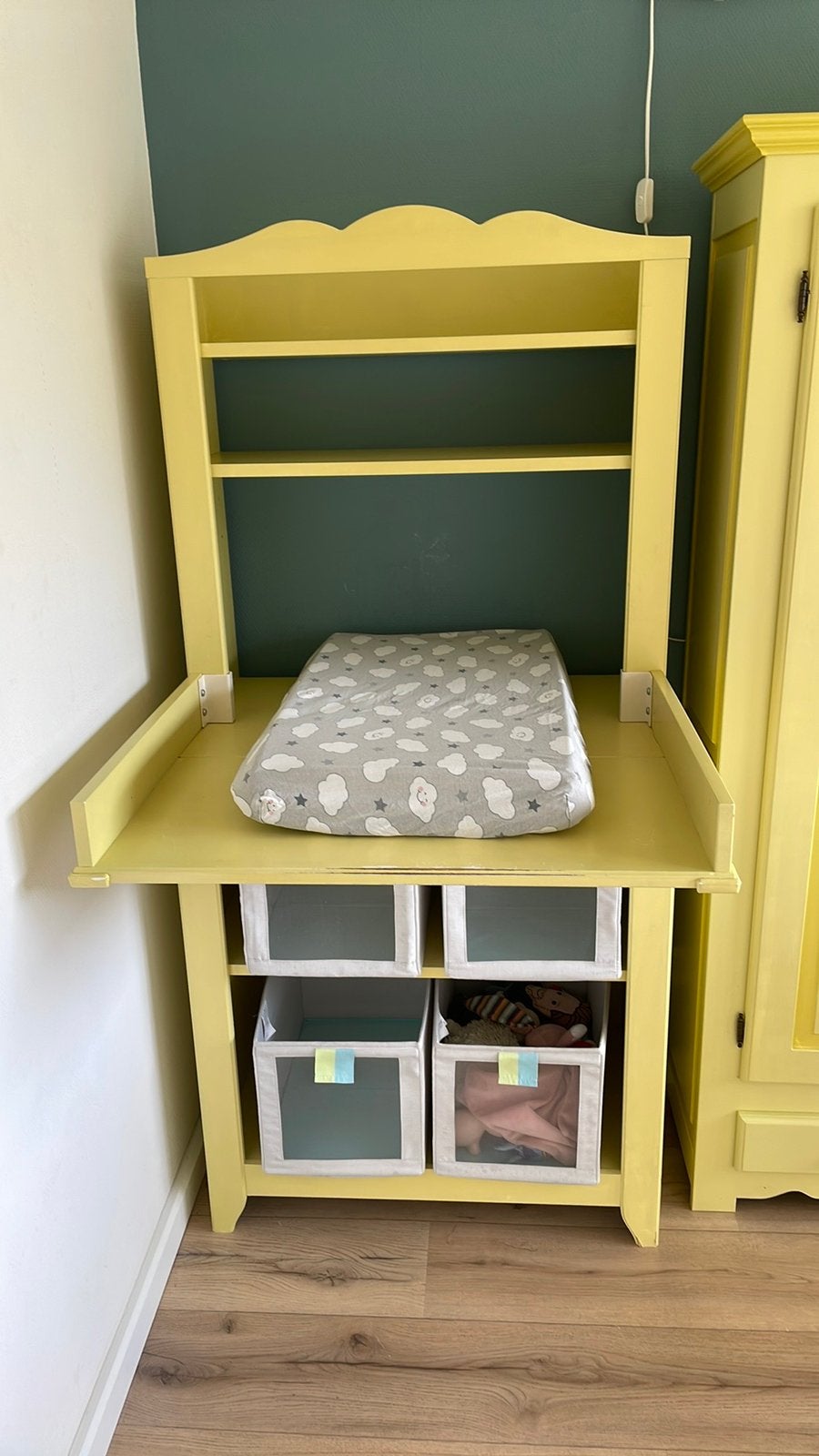 Babykamer (zonder bedje), Ophalen, Gebruikt, 105 cm of meer, 100 cm of meer
