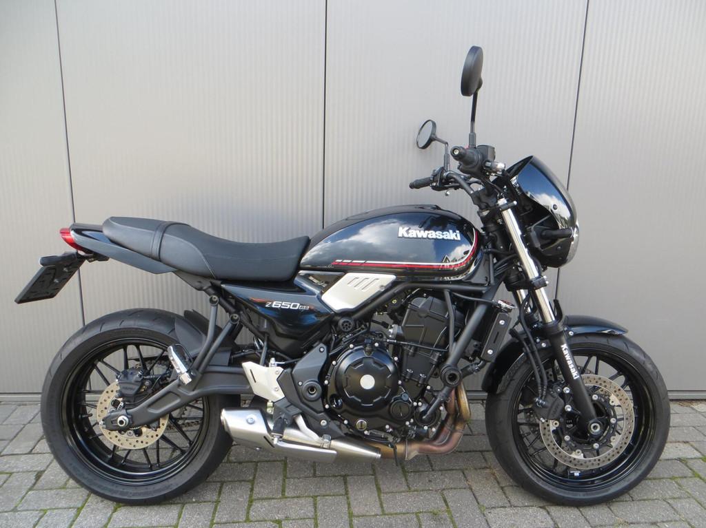 Kawasaki Z650RS, 649 cc, Bedrijf, Meer dan 35 kW, Toermotor