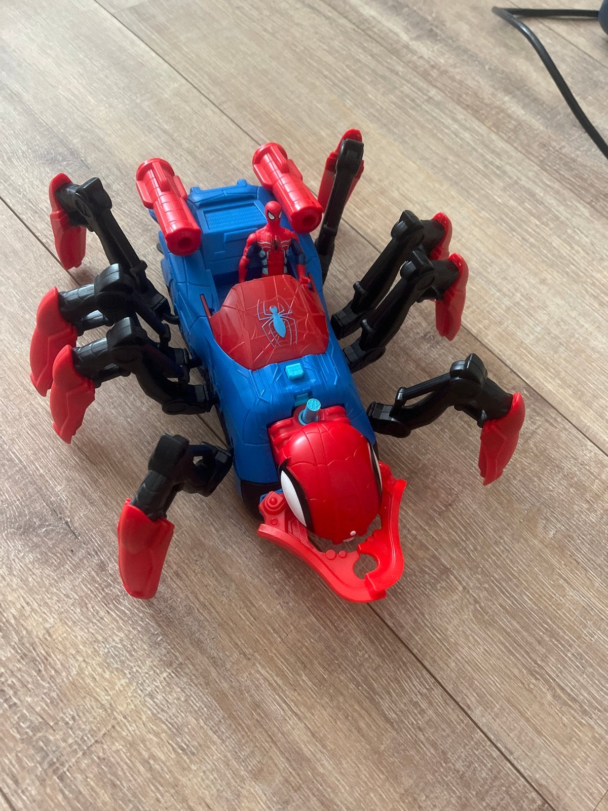 Spiderman Spider-Crawler met water spuitfunctie, Ophalen of Verzenden, Zo goed als nieuw