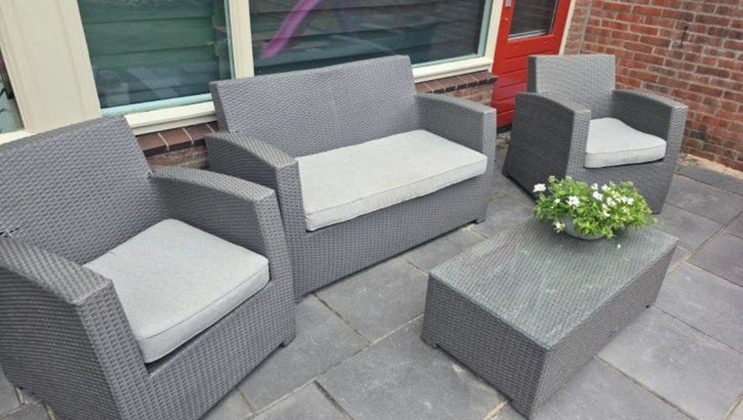 B7 Club Collection Loungeset Grijs Wicker met GRATIS kussens, Ophalen, 4 zitplaatsen, Gebruikt, Bank