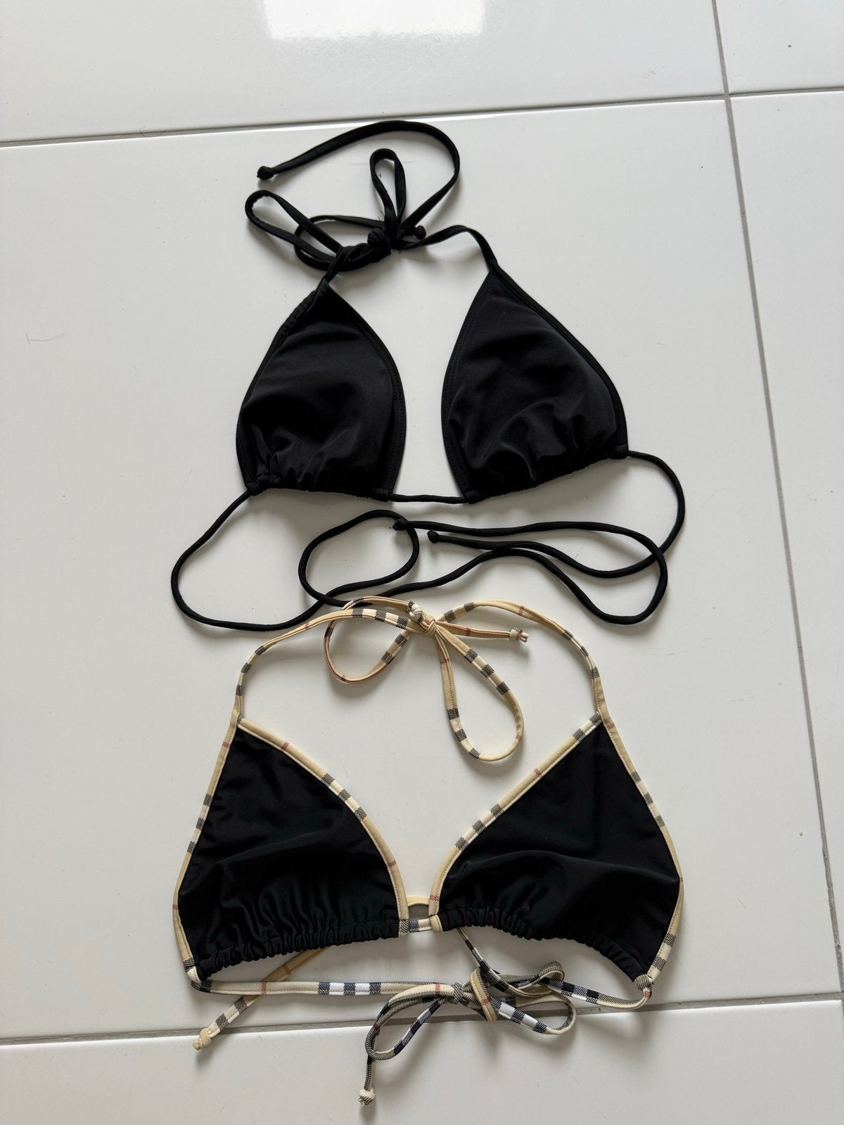 Burberry Bikini Topjes - 2 Stuks, Ophalen of Verzenden, Gedragen, Zwart, Bikini