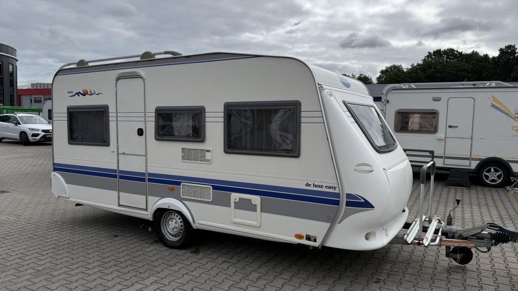 Hobby De luxe Easy 450 UF bouwjaar 2003 met voortent, Rondzit, Hobby, Bedrijf, 750 - 1000 kg
