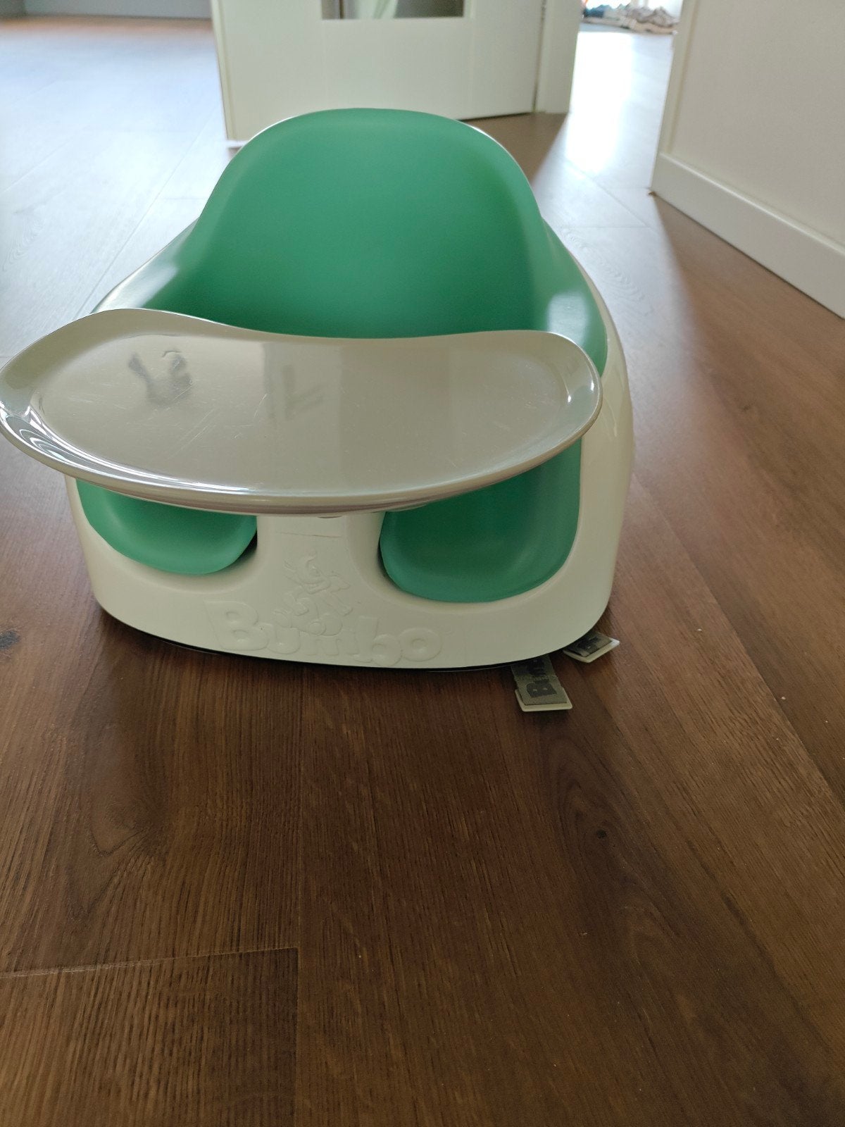 Bumbo Multi Seat met eetblad, Kinderen en Baby's, Kinderstoelen, Ophalen, Zo goed als nieuw, Overige typen