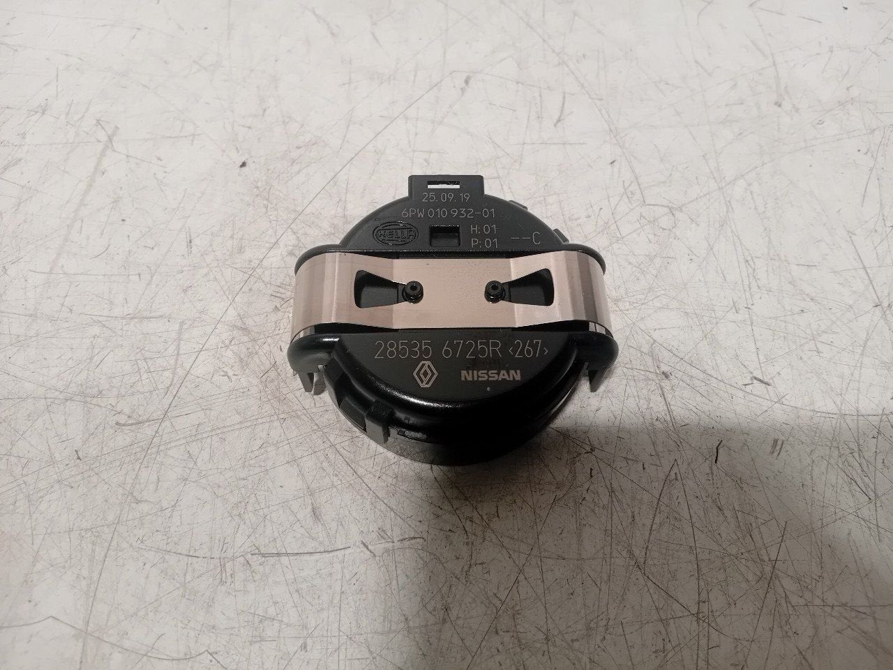 Regensensor Renault Talisman, Onderdelen@venauto.nl, Van der Ven Autorecycling B.V., Gebruikt, Ettenseweg 76, 4706 PB Roosendaal, The Netherlands