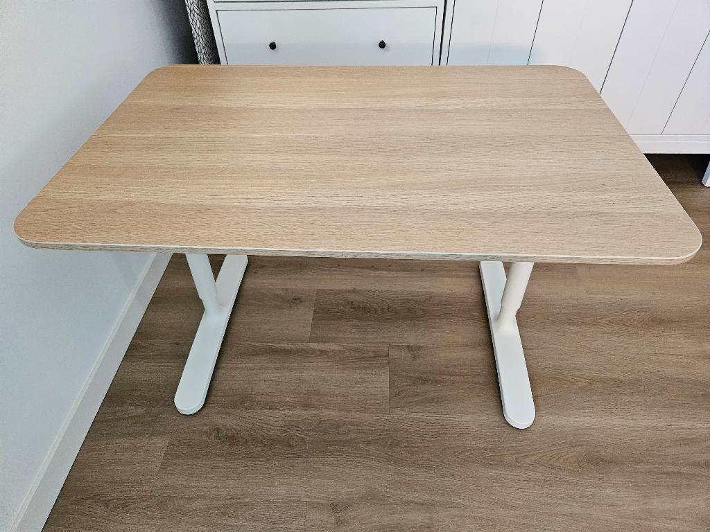 Bureau Ikea Bekant 120x80, Huis en Inrichting, Bureaus, Ophalen, Zo goed als nieuw, IKEA, Computerbureau