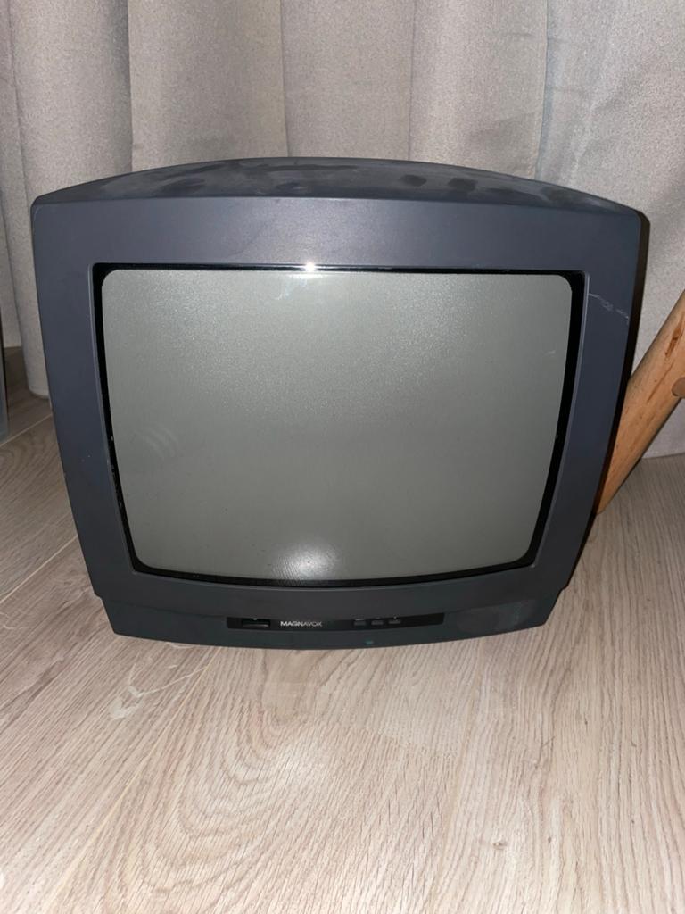 Goed werkende 14 inch CRT TV met SCART-aansluiting, Ophalen, Gebruikt, Minder dan 40 cm, Overige merken