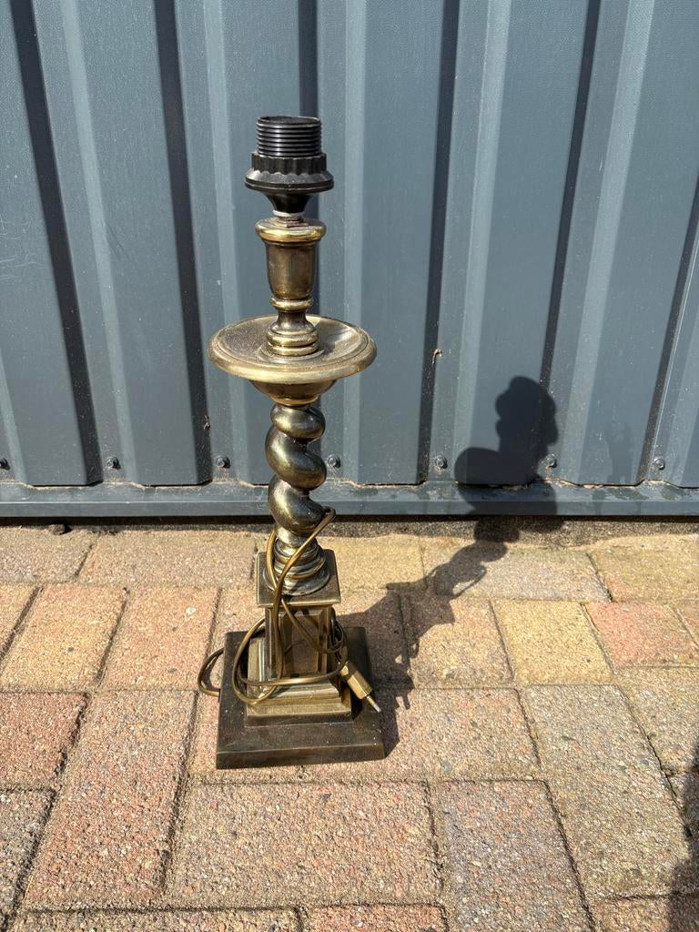 Zware koperen lampenvoet, staande lamp zonder kap, Ophalen of Verzenden, Gebruikt, Metaal, Minder dan 100 cm