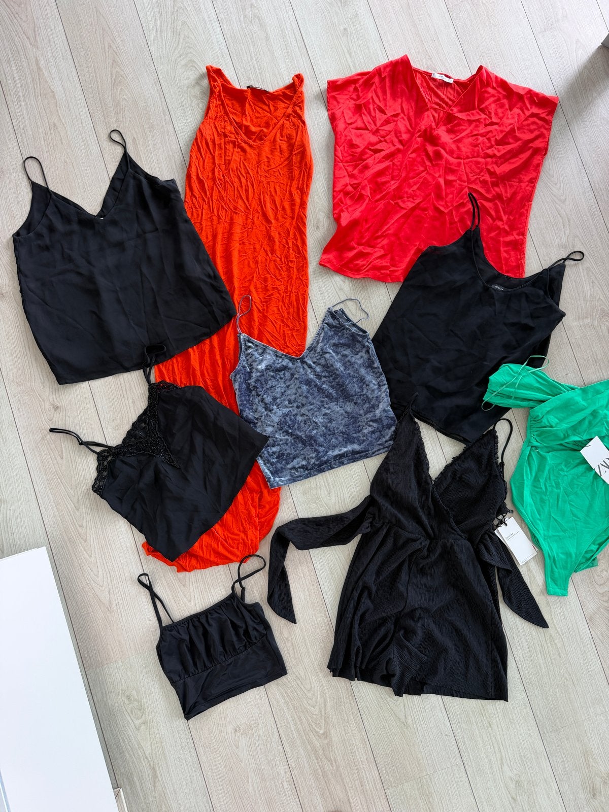 Kledingpakket: Shirtjes XS/S, jumpsuit en Maxi Jurk, Zwart, Ophalen of Verzenden, Zonder mouw, Maat 34 (XS) of kleiner