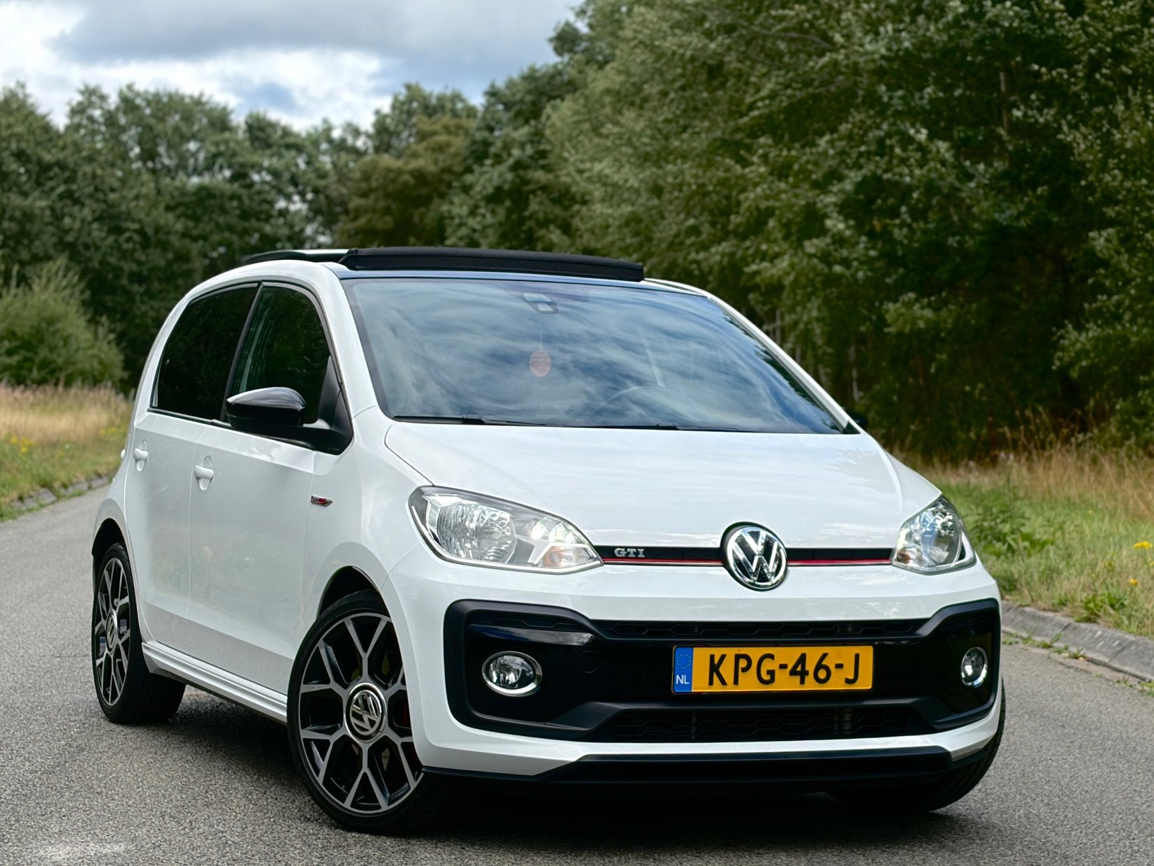 Volkswagen up! 1.0 TSI 115PK GTI 5DRS 2018 Pano Beats Camera, Auto's, Volkswagen, Voorwielaandrijving, 970 kg, Stof, 4 stoelen