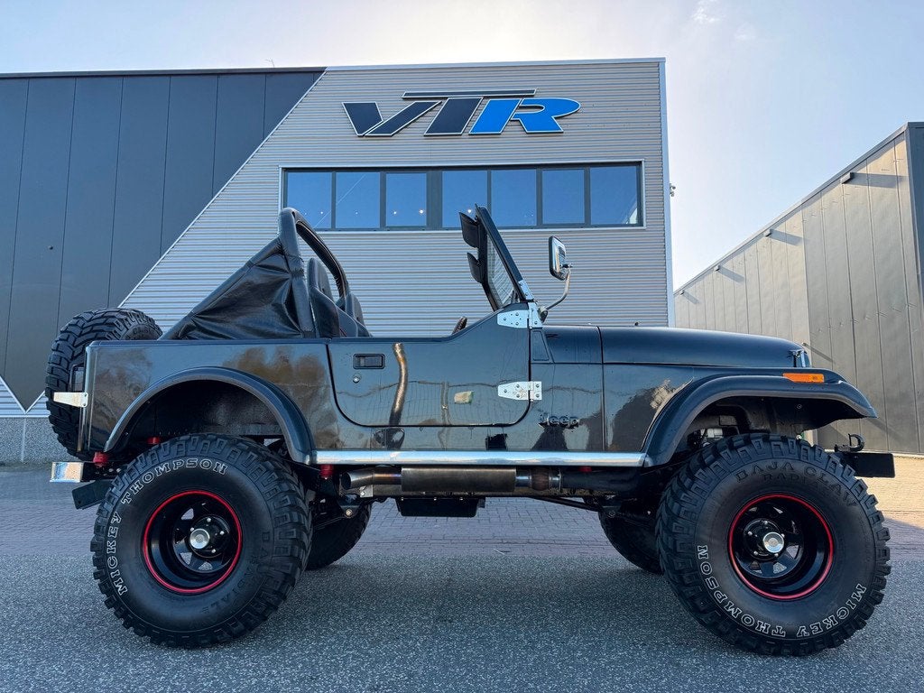 Jeep 4x4 CJ 6,6 V8 CJ-7 Topstaat, Auto's, Jeep, Automaat, 4 stoelen, Zwart, Leder