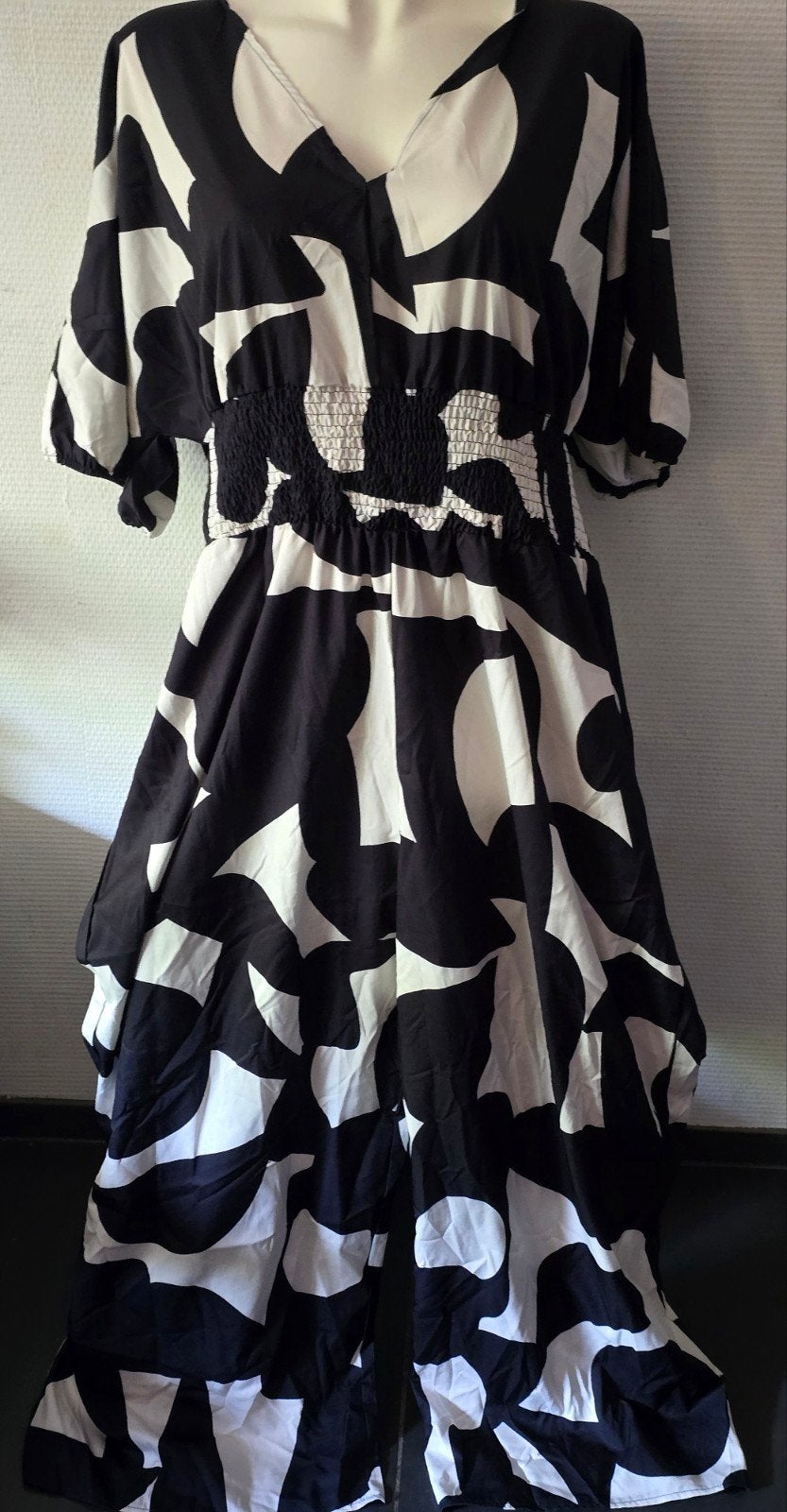 Shein Curve 4XL Zwart-witte jumpsuit met print maat 4XL, Overige typen, Zwart, Ophalen of Verzenden, Shein Curve