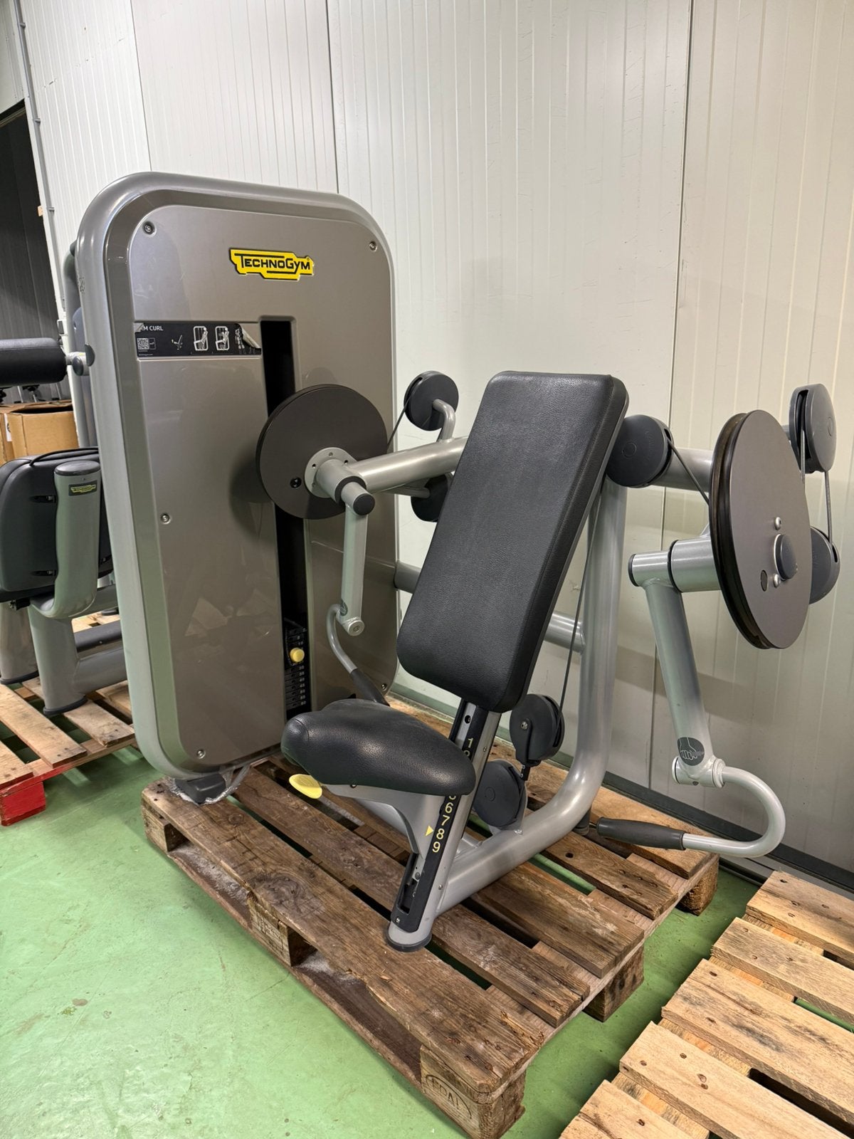 Technogym Selection Arm Curl – Professioneel Biceps Apparaat, Overige typen, Ophalen of Verzenden, Zo goed als nieuw, .