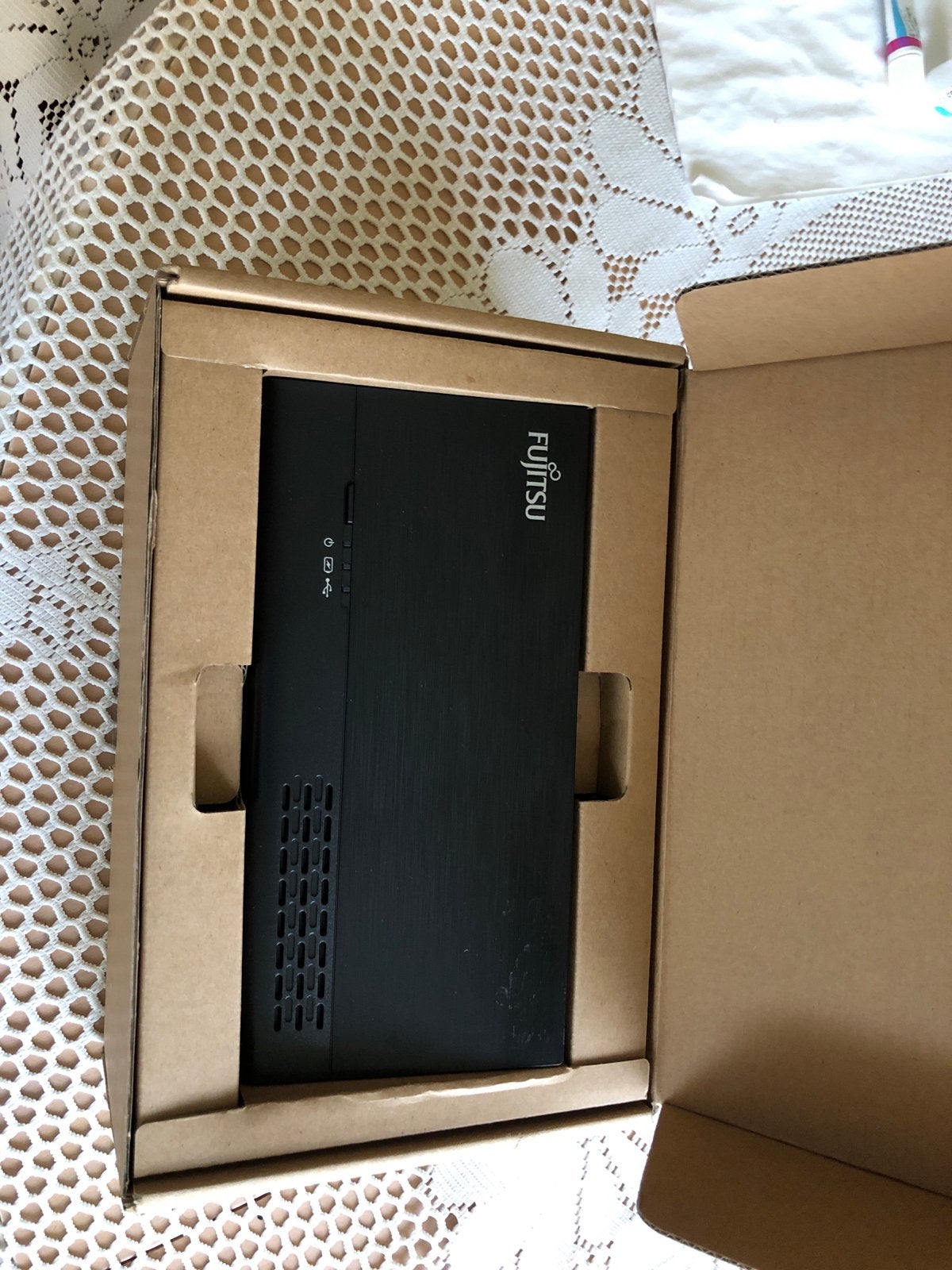Fujitsu USB Port Replicator PR08 - Nieuw in doos, Ophalen of Verzenden, Nieuw, Onbekend
