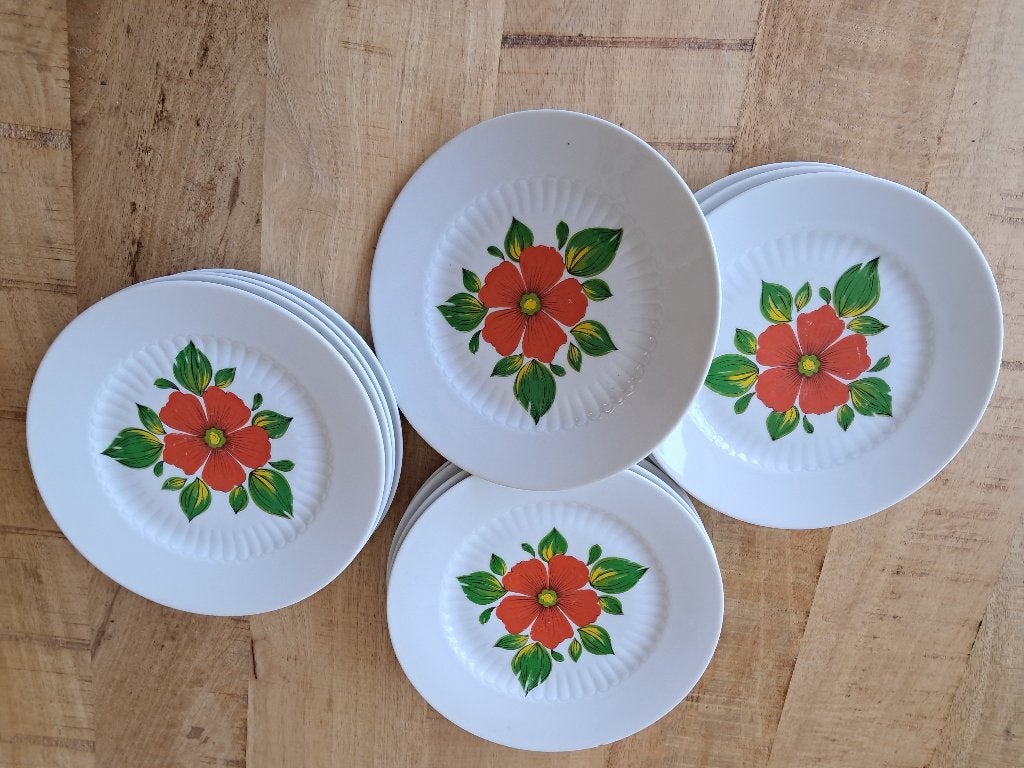Set van 12 vintage borden met bloemmotief, Antiek en Kunst, Ophalen