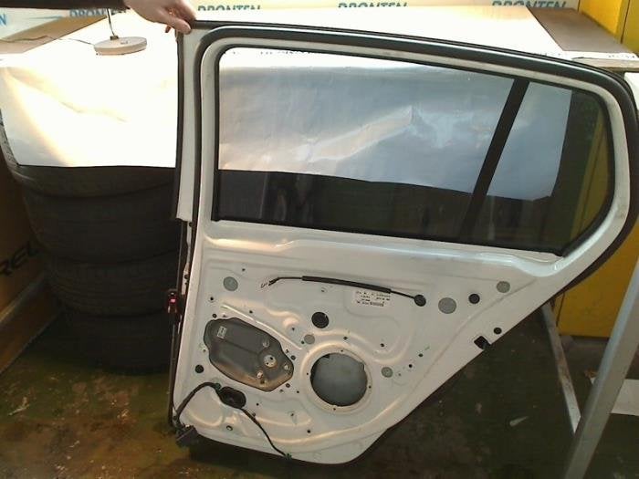 Portier 4Deurs rechts-achter van een Volkswagen Golf (LB9A), Gebruikt, -, -, -