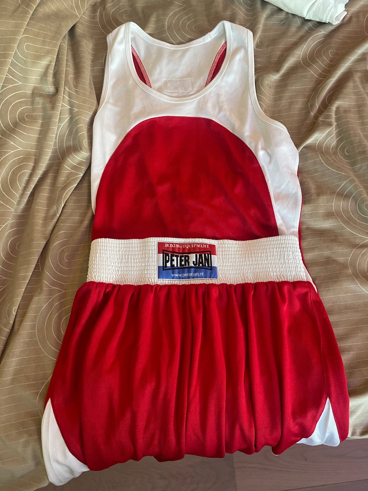 Bokskleding set: Top en broek - Peter Jan, Sport en Fitness, Boksen, Ophalen, Zo goed als nieuw, Bokskleding