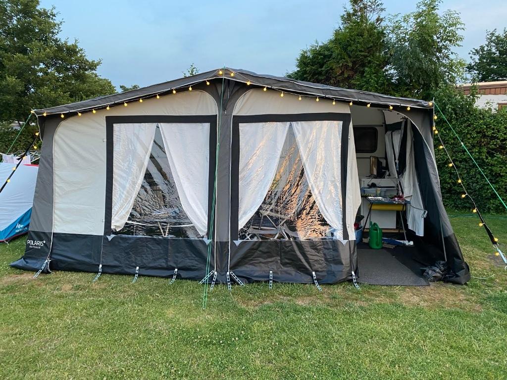 Voortent Polaris Nova 300 (maat 11), Caravans en Kamperen, Ophalen, Zo goed als nieuw, Tot en met 2