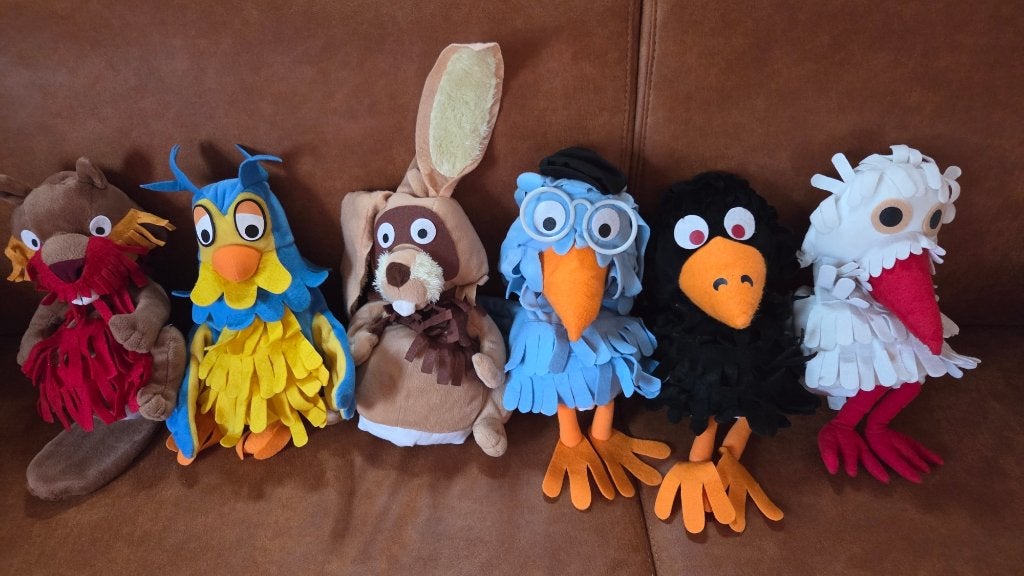 Fabeltjeskrant handpoppen 6 stuks in één koop, Overige typen, Ophalen of Verzenden, Zo goed als nieuw, Meerkleurig