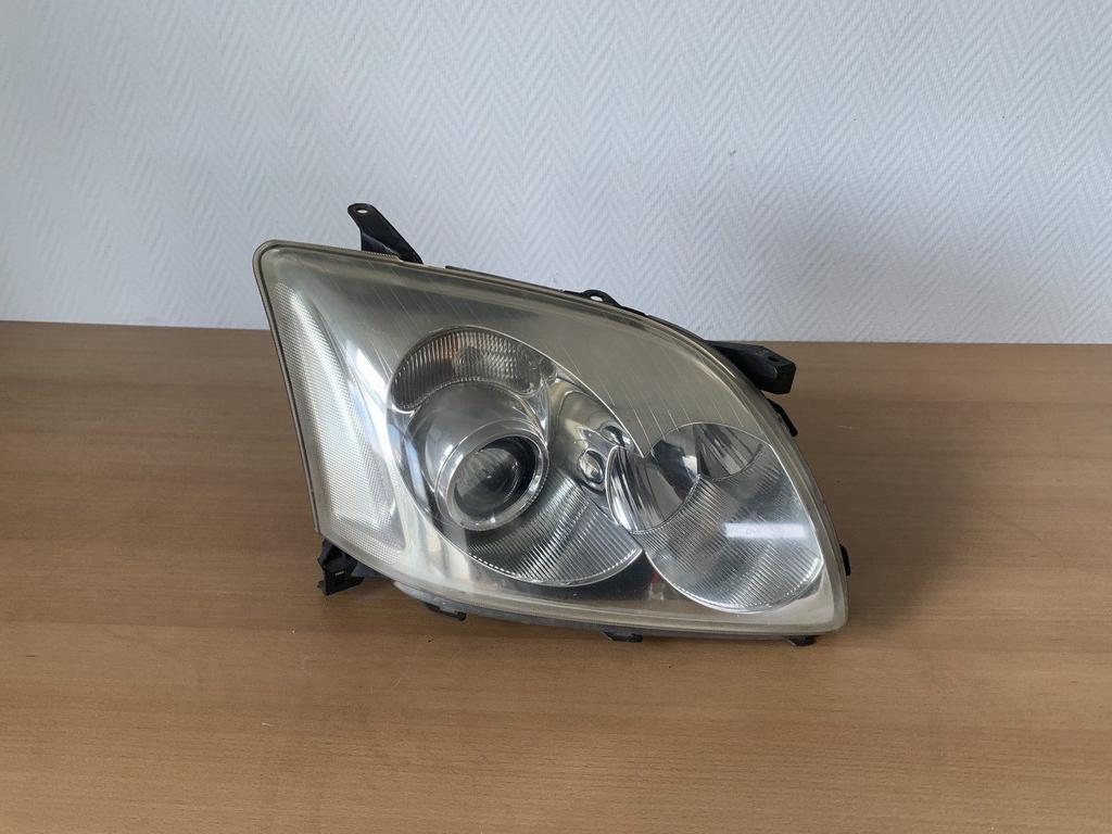 koplamp Rechts toyota avensis T25 2003 tot 2006, Auto-onderdelen, Verlichting, Gebruikt, -, -, Ophalen of Verzenden
