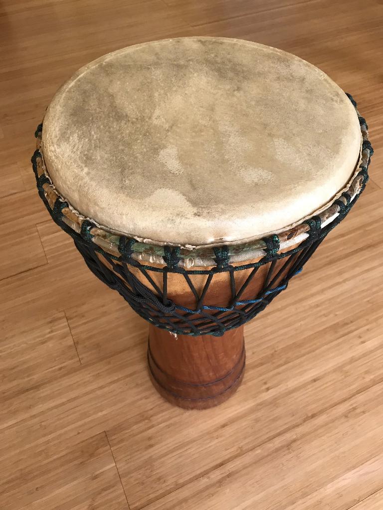 mooie originele djembe te koop, Ophalen, Gebruikt, Trommel