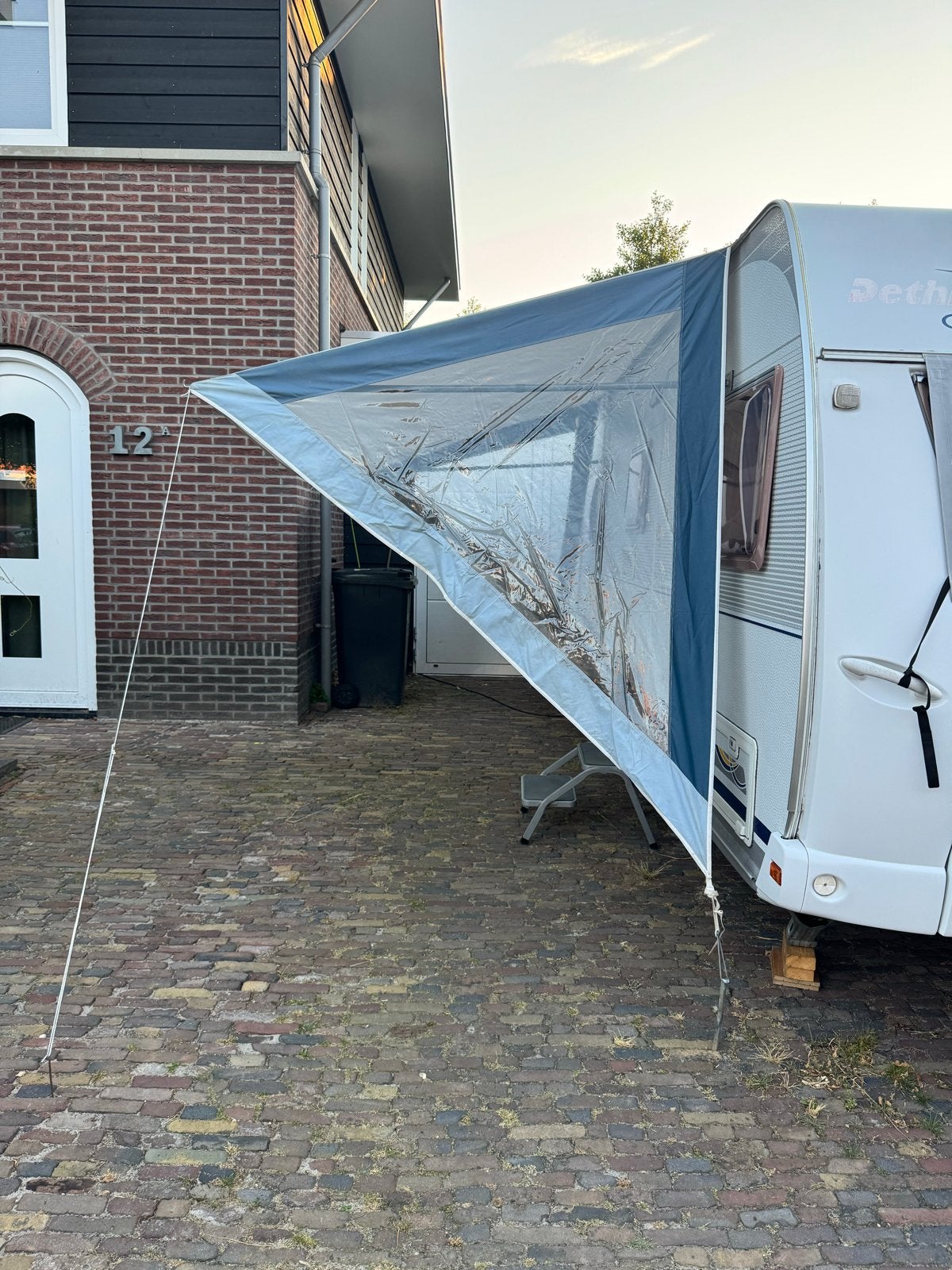 Isabella Sun Z 365 luifel, Ophalen, Zo goed als nieuw