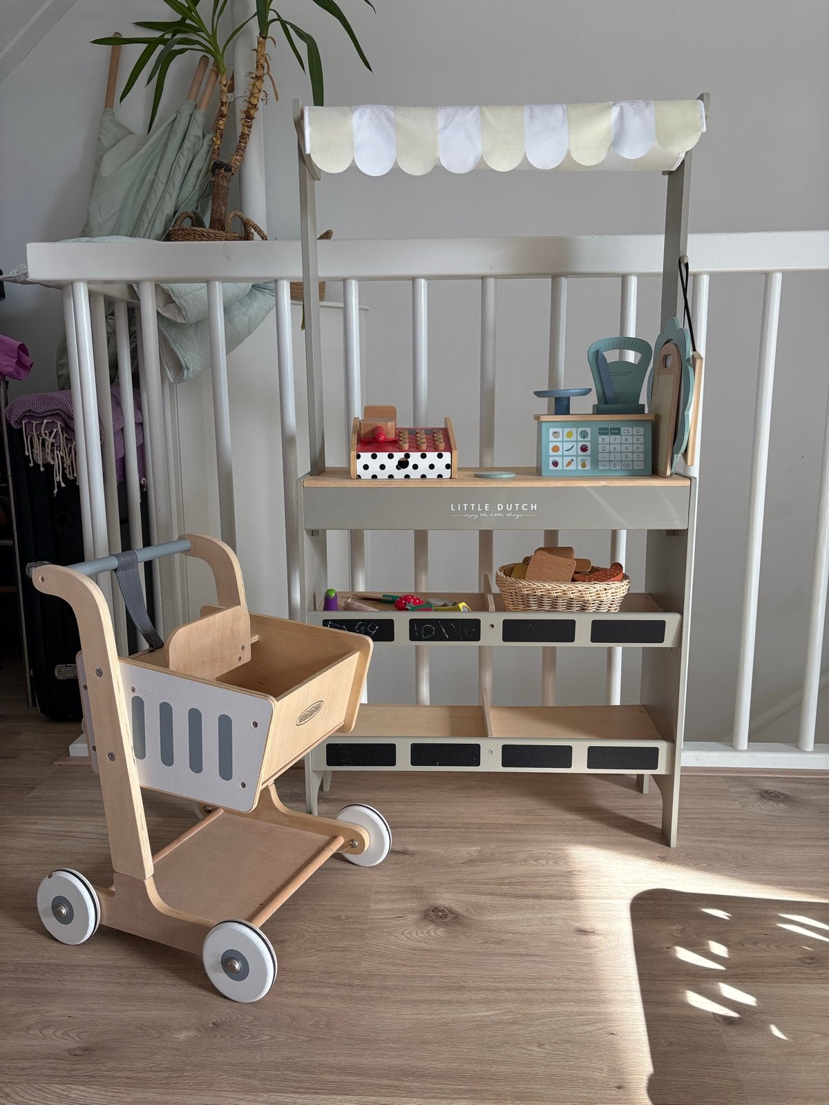 Little Dutch Houten Marktstand met Winkelwagentje, Ophalen, Zo goed als nieuw, Jongen of Meisje