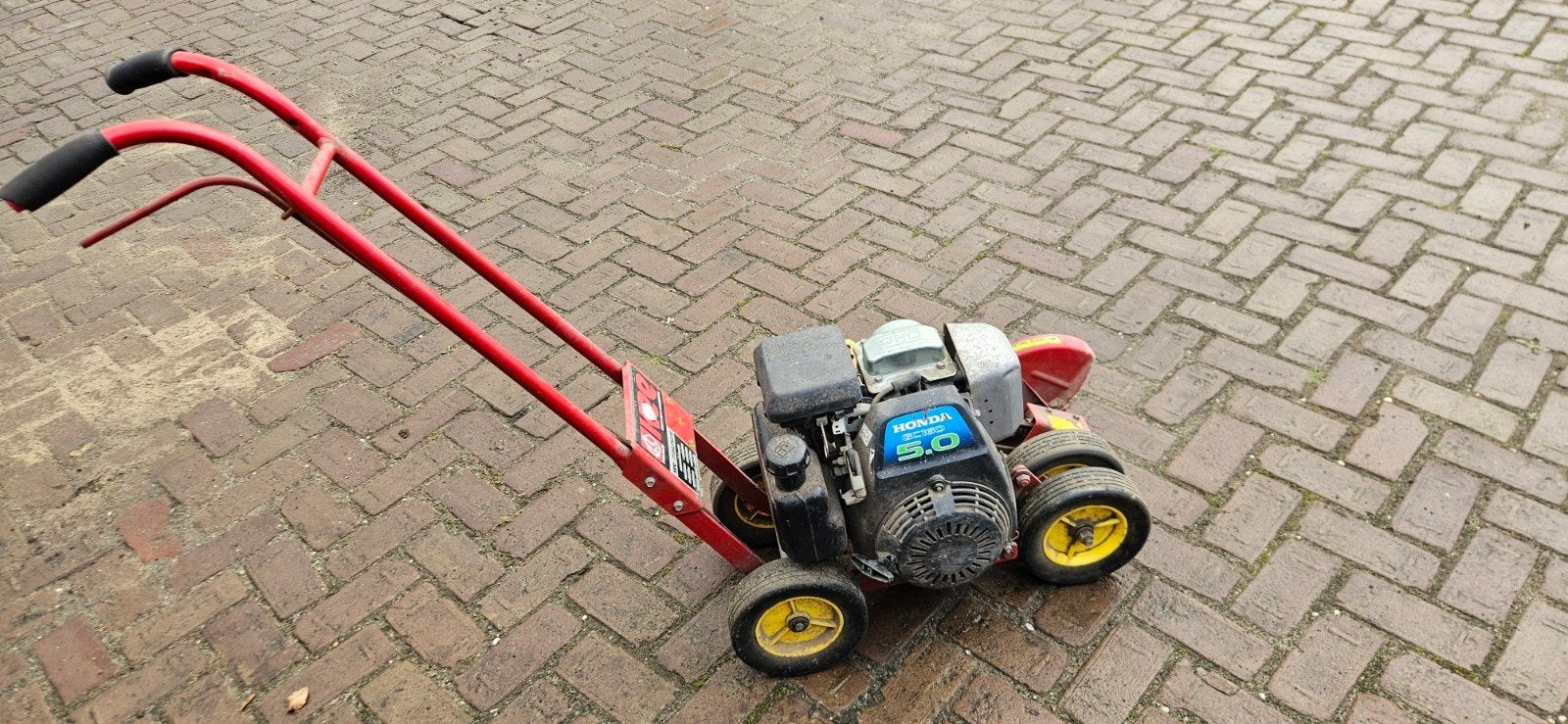 Kee graskantsnijder, Ophalen, Benzine, Tuinfrees
