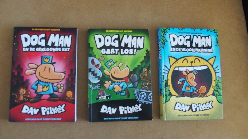 3x Dog Man - Dav Pilkey, Ophalen of Verzenden, Zo goed als nieuw, Dav Pilkey, Fictie algemeen