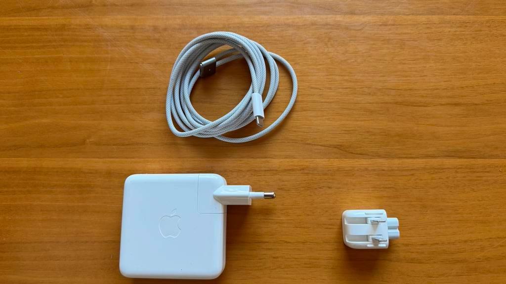 Apple MagSafe Oplader 61W, Ophalen, Zo goed als nieuw