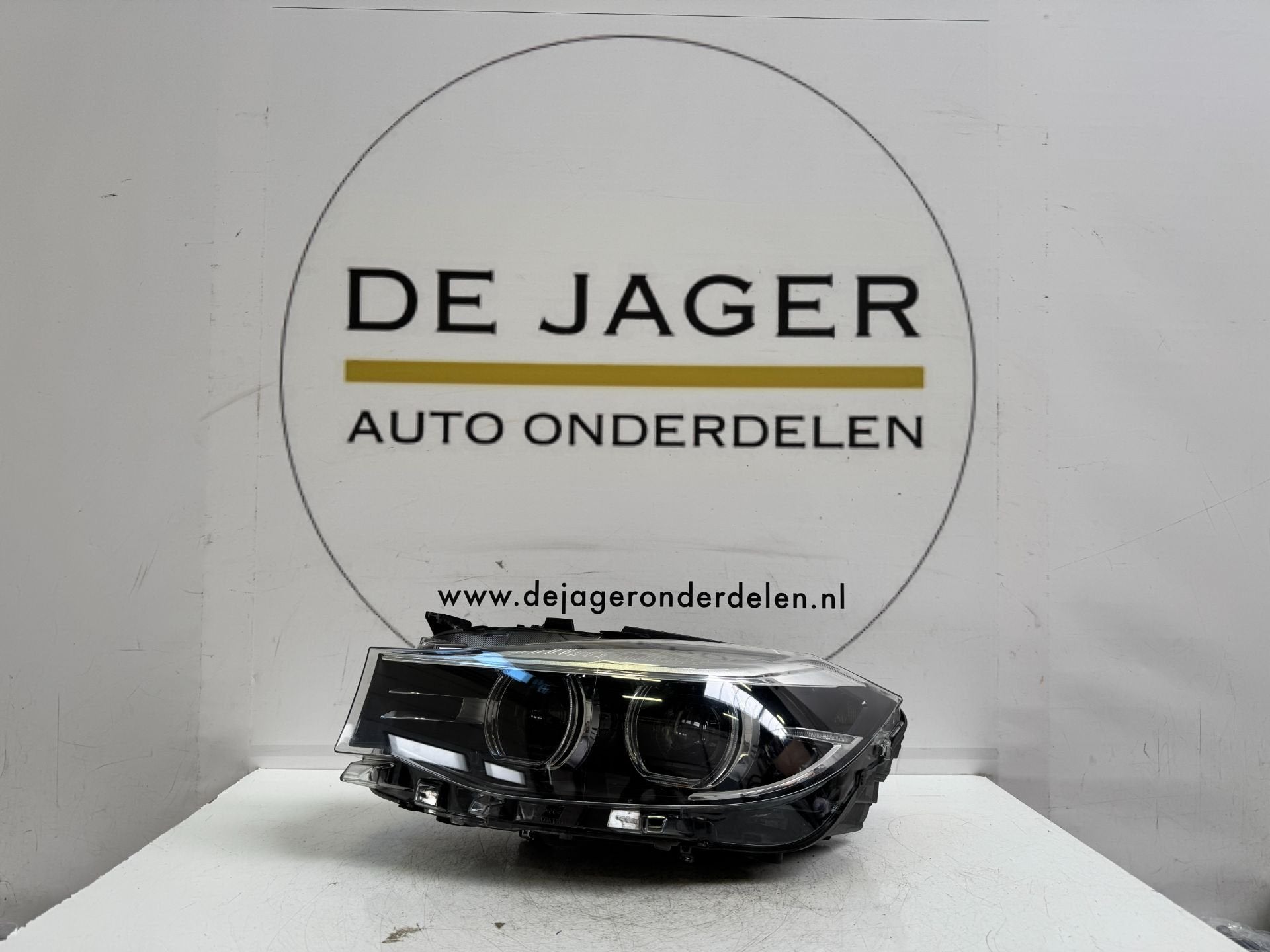 BMW F34 3 GRAN TURISMO LCI LED KOPLAMP LINKS 7470435, Petuelring 130
80788  Munich, DE, Gebruikt, Info@bmw.de, Ophalen of Verzenden