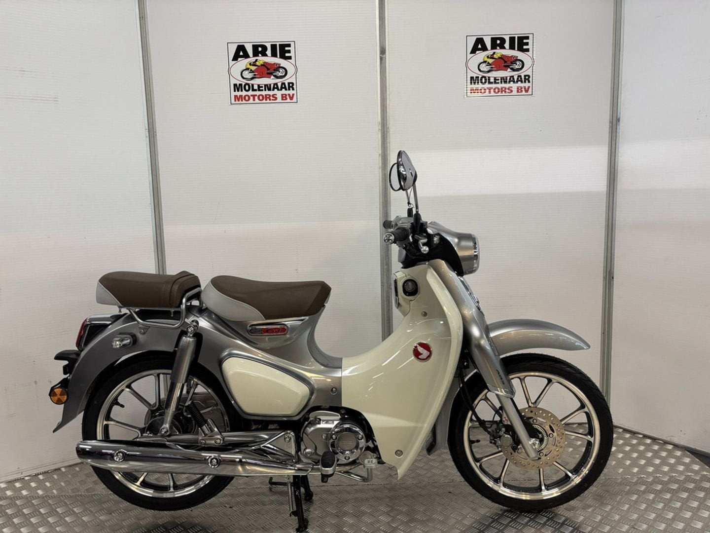 Honda Super Cub C125 (bj 2026), Motoren, Scooter, HONDA, Bedrijf, Onbekend